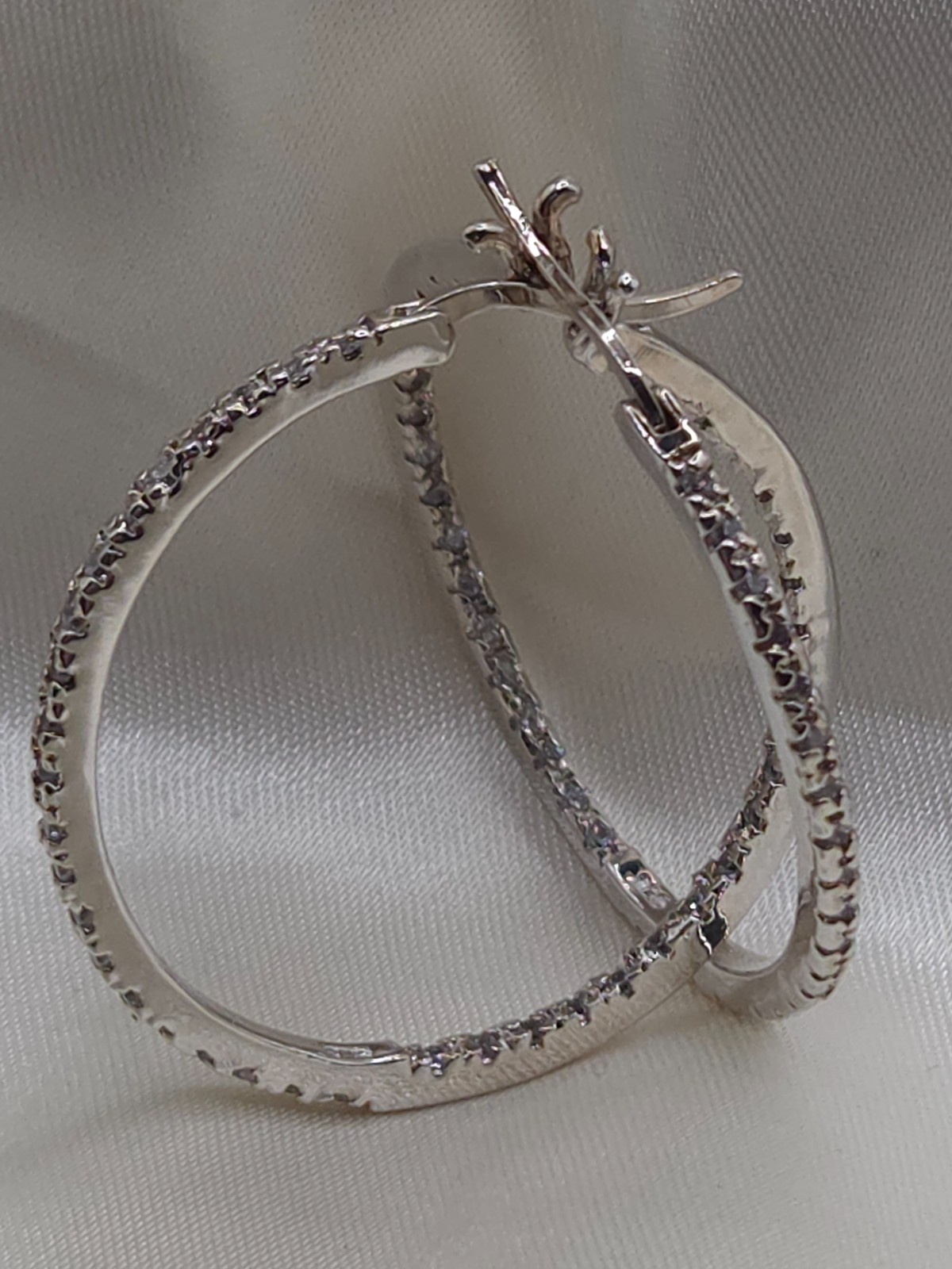 QVC Diamonique Pave Inside-Out Hoop Earrings Pierced 1.5″ 2mm wide Anti-Tarnish