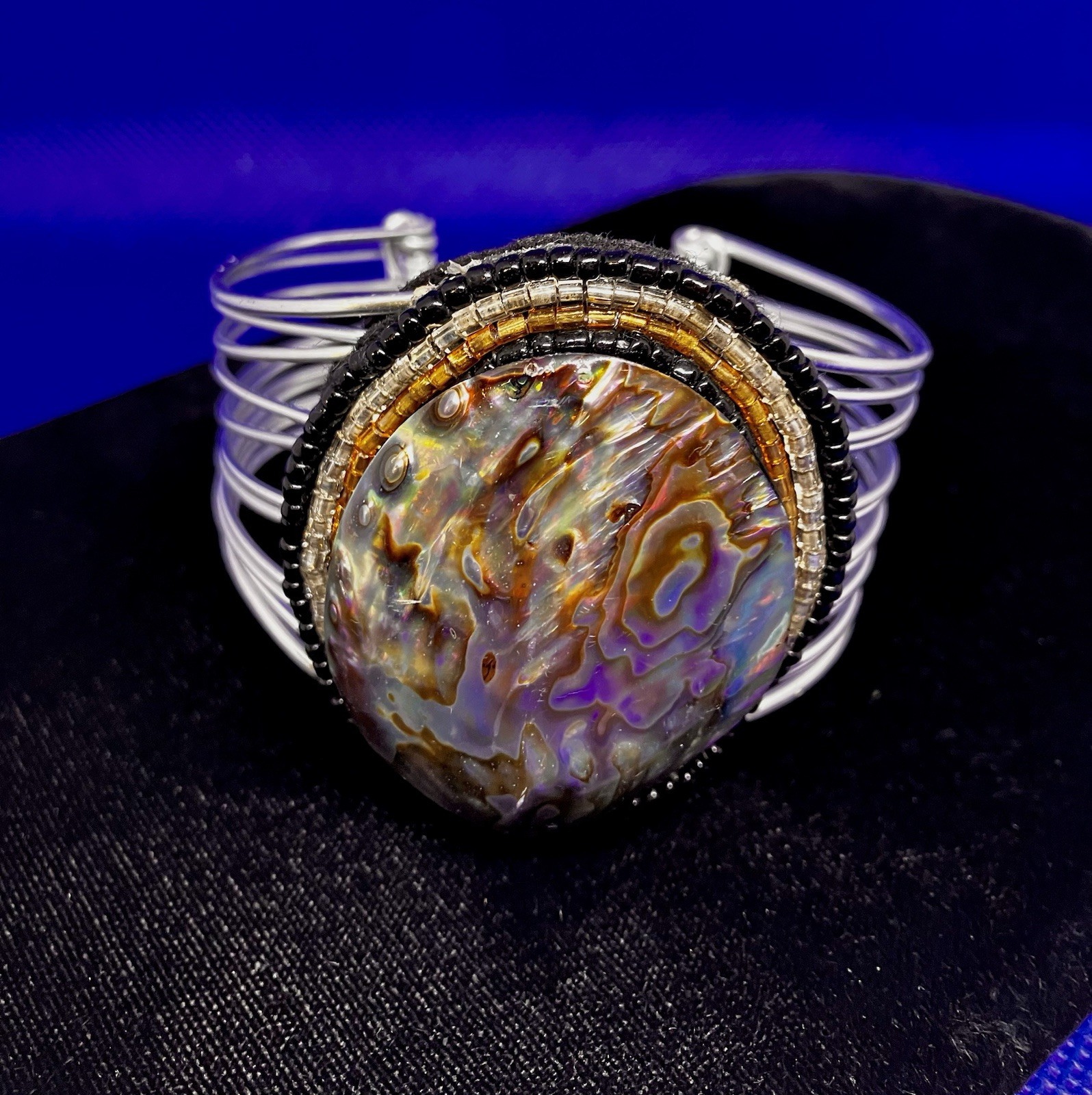 Vintage Showy Large Abalone Shell & Seed Beads Clamper Cuff Bracelet