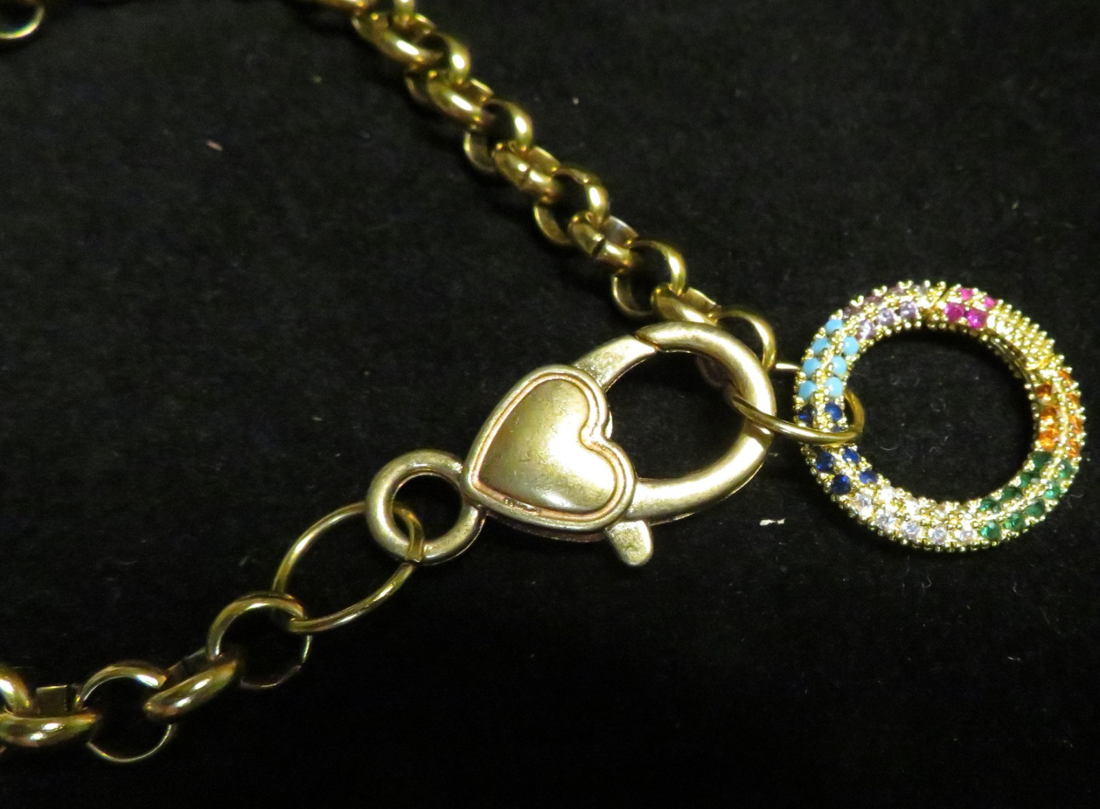 Vintage Heart Clasp 8″ Bracelet Gold Tone Multi Color Rhinestone Circle Ring GUC