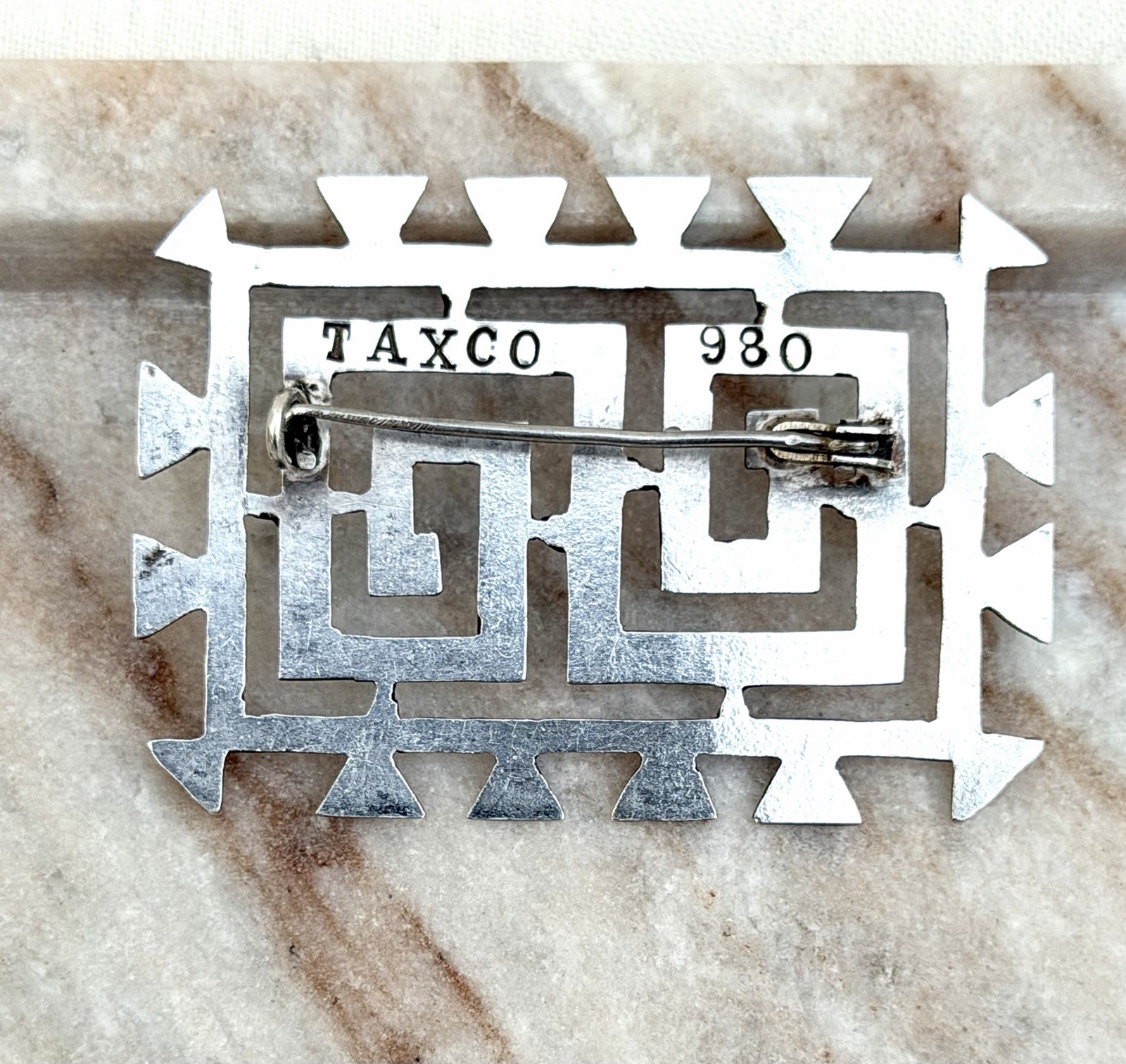 Vintage 1940’s Taxco Mexico 980 Sterling Silver Pre Columbian Design Brooch Pin