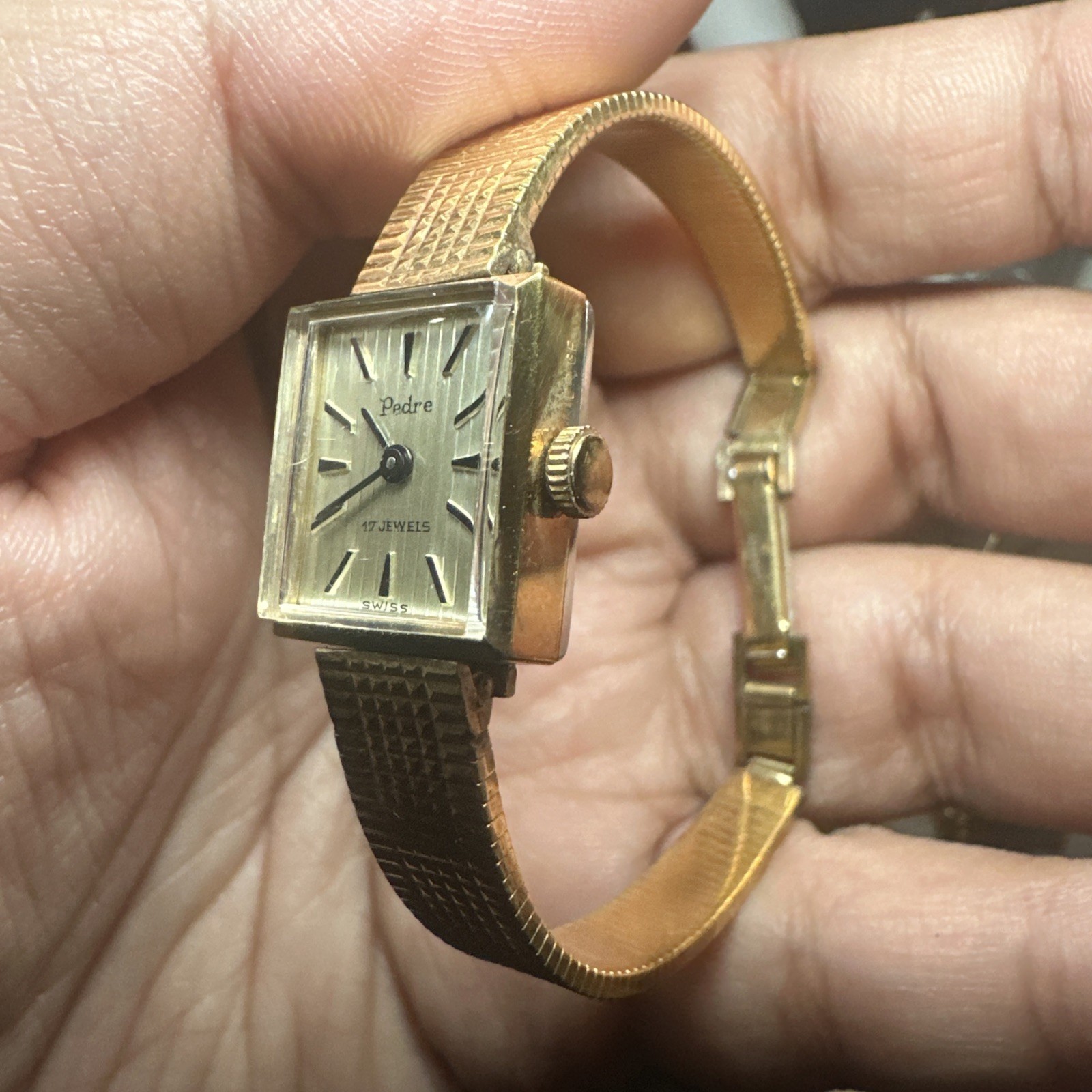 Working Vintage Pedre 17 Jewels Manual Wind Ladies Gold Tone 15mm Fit 6in Rare