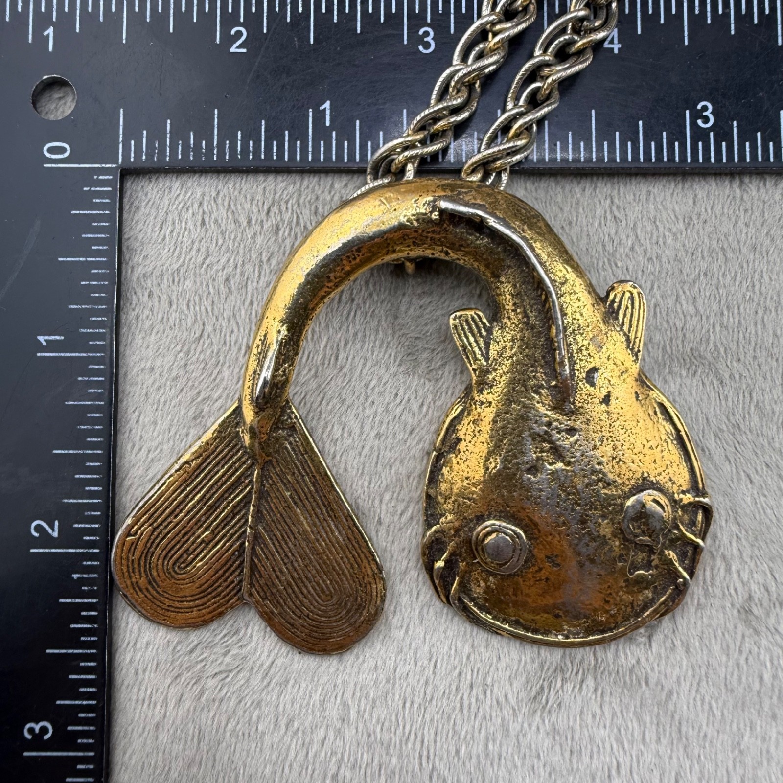 Vintage Alva Museum Replicas Fish Necklace Gold Tone 24”