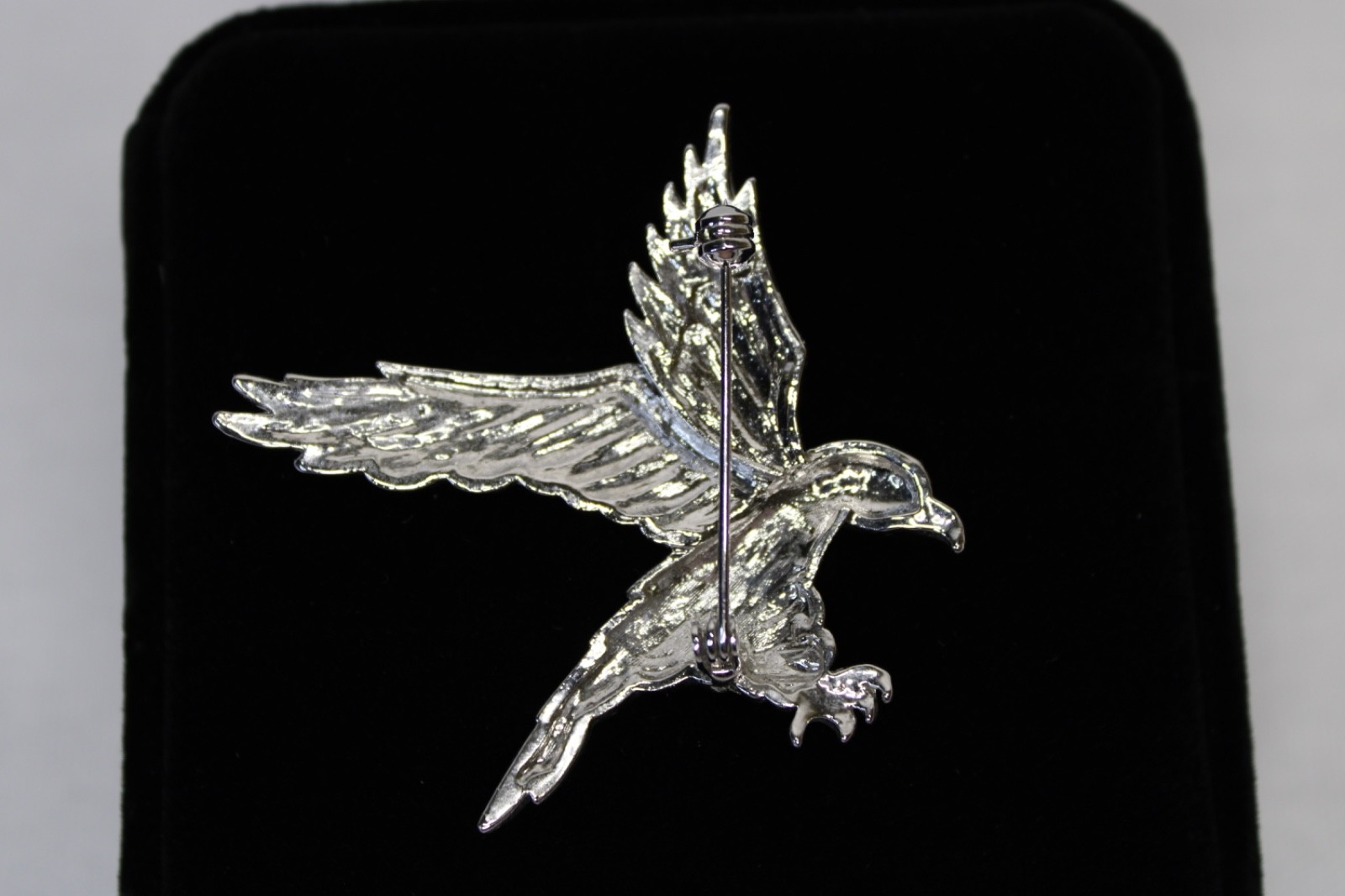 Patriotic Eagle Brooch & Flag Earrings Set Red White Blue Rhinestones USA 4th Ju