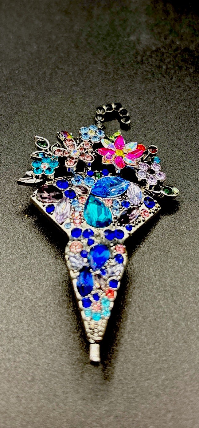 “Metal Gallery” Umbrella Brooch Silver with Multicolor Stones – broken clasp!!!
