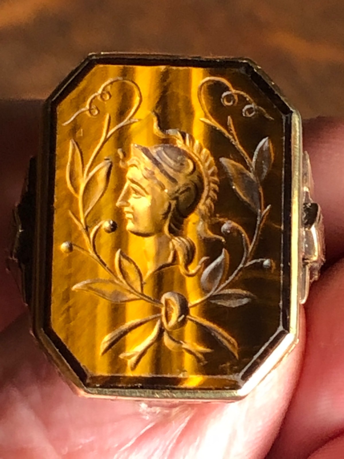 Masterpiece Victorian Period 14K Gold ,Tigereye Intaglio size 10 13.49 Grams