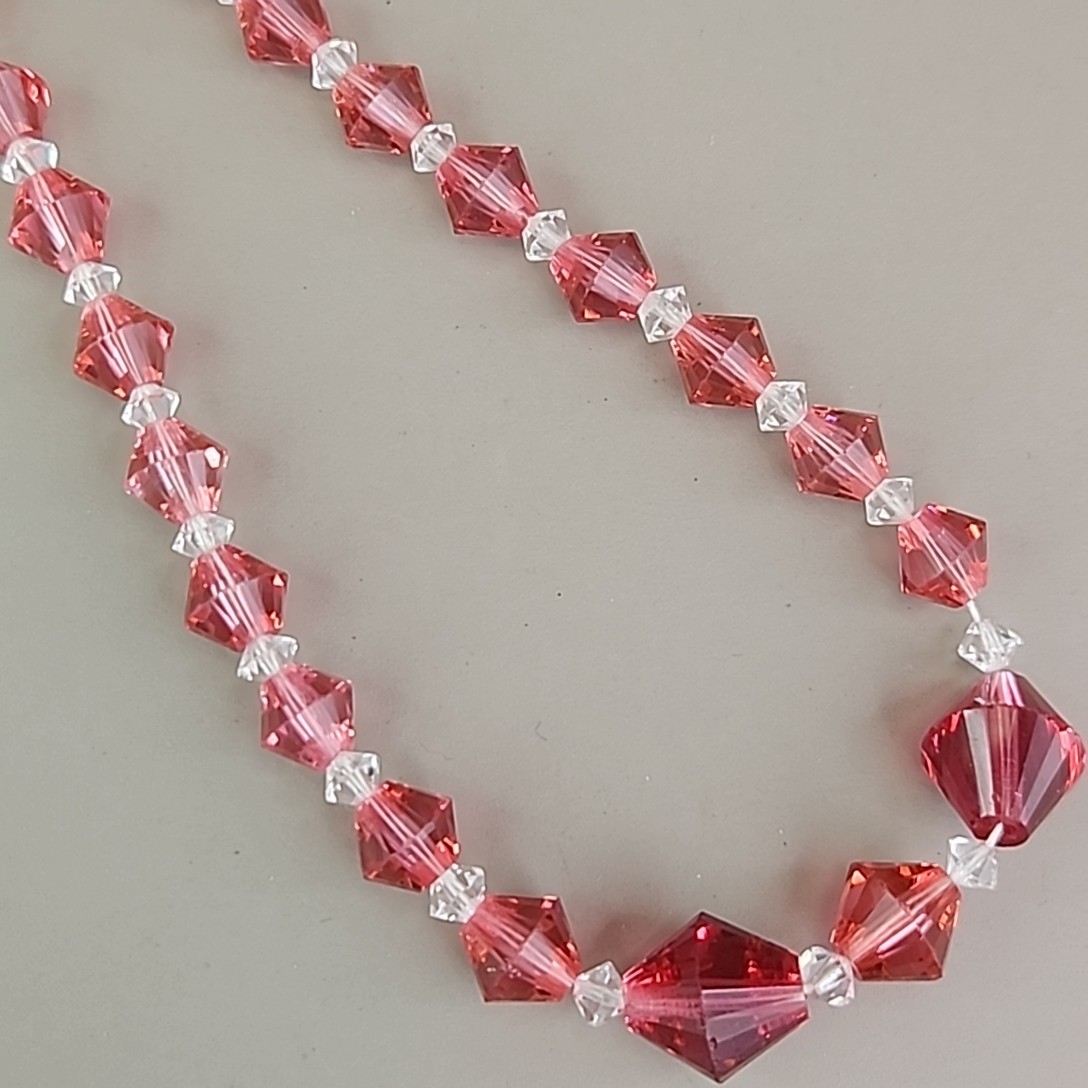 Vintage Glass Beaded Necklace Pink Bicone Graduated Short Choker 14″