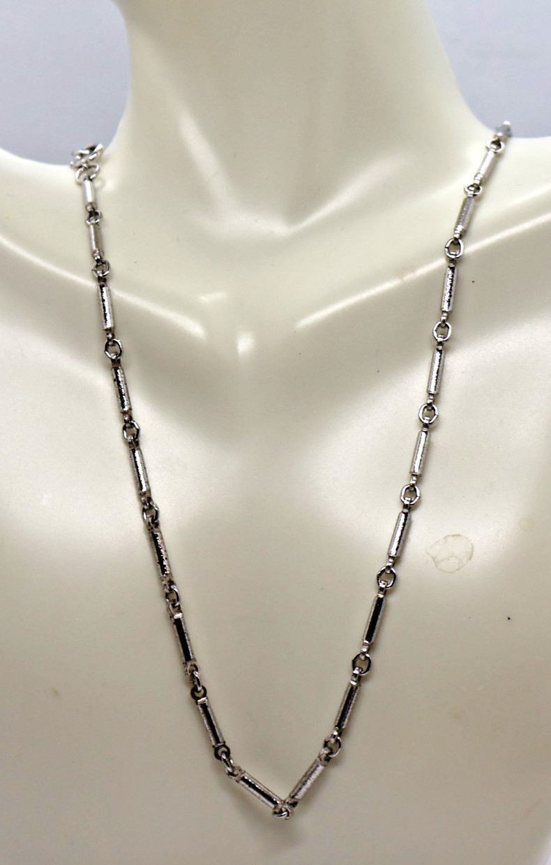 Vintage Silver Tone Bar Link Chain 16 Inches