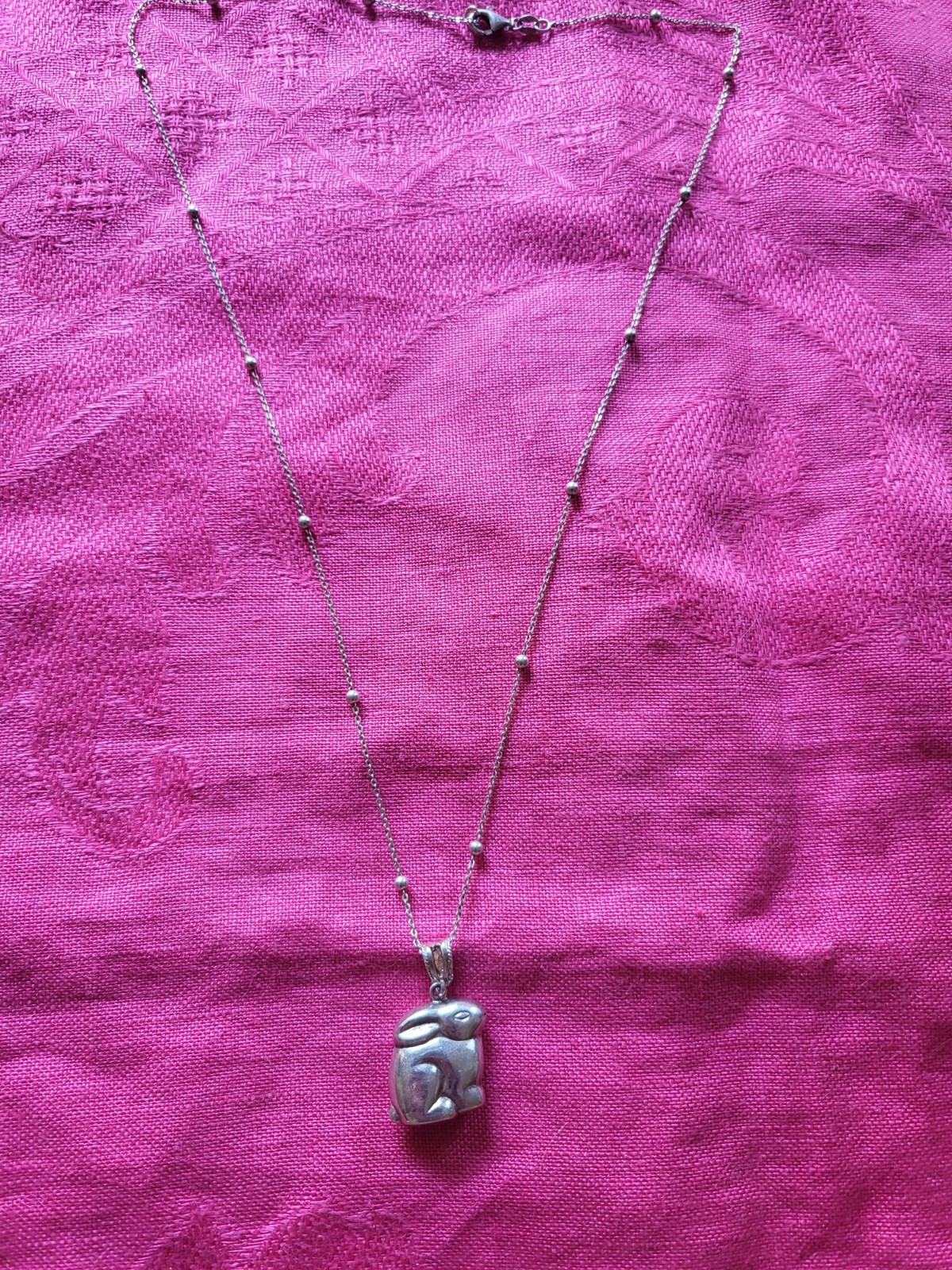 Vtg Sterling Silver 925 Puffy Bunny Rabbit Pendant 24″ Necklace Saturn Station