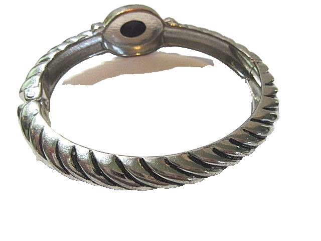 SILVER TONE SCALLOPED CARVED METAL WITH BLACK CABOCHON HINGED CLAMPER BRACELET