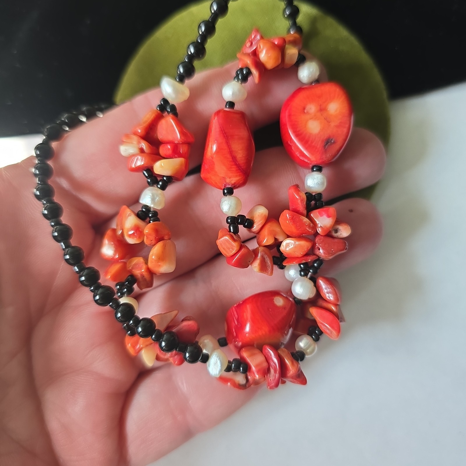 Vintage Genuine Red Coral Freshwater Pearls Black Onyx Beads Necklace 20″L Retro