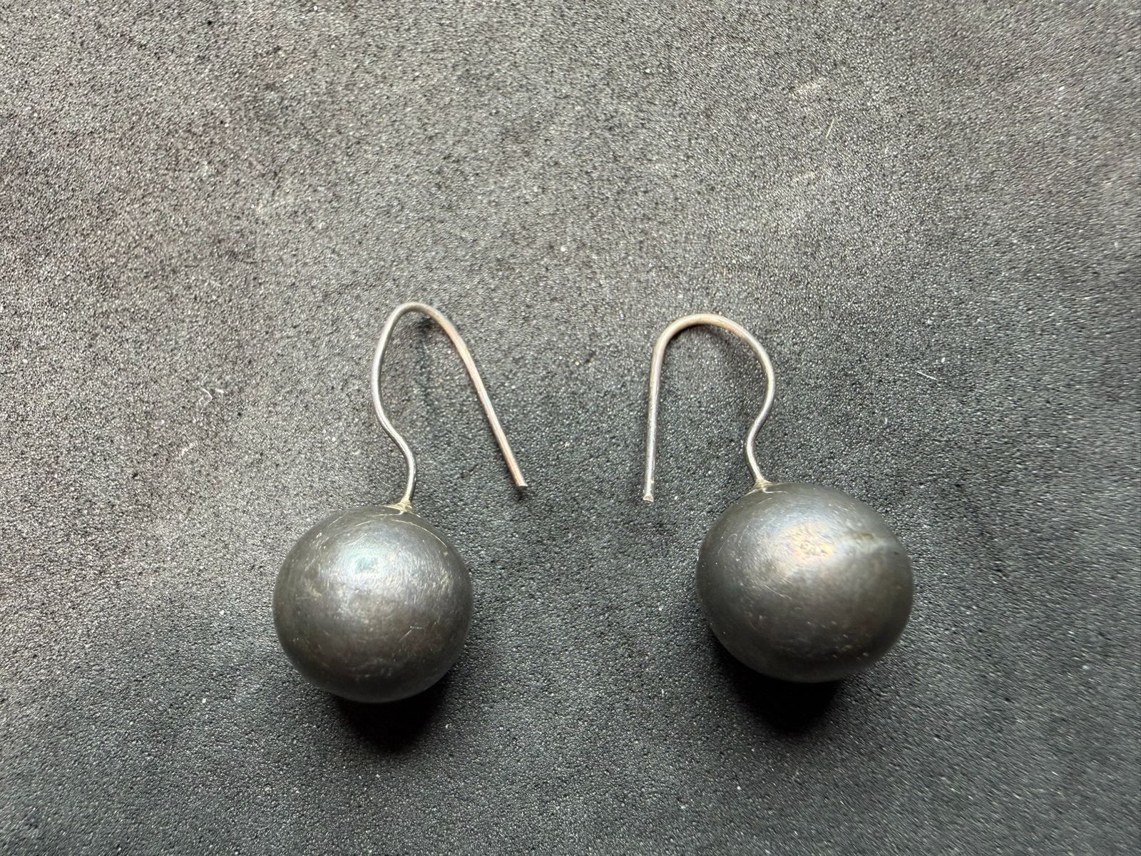 1.69g Vintage Sterling Silver 925 Round Ball Drop Dangle Earrings Classic M