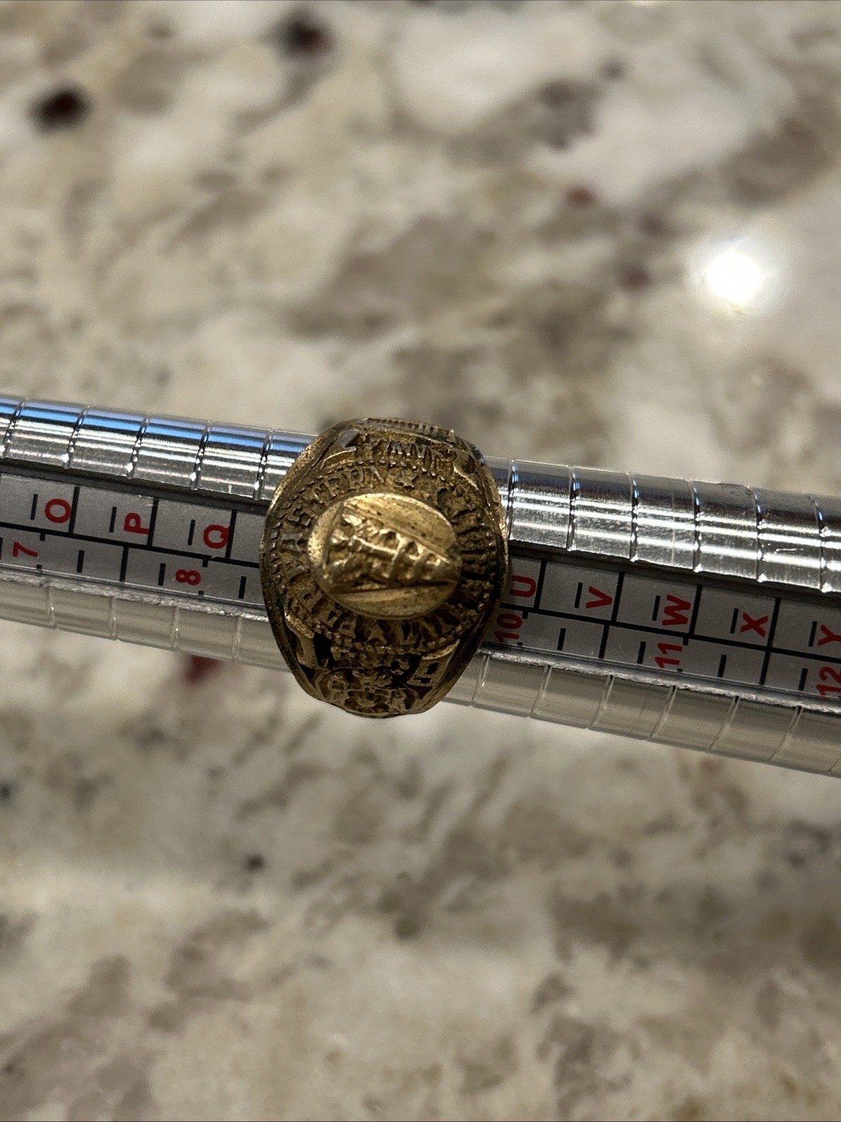 Vintage Class Ring Far Eastern University 1971 Medical School Size 9.5, 12 Grams