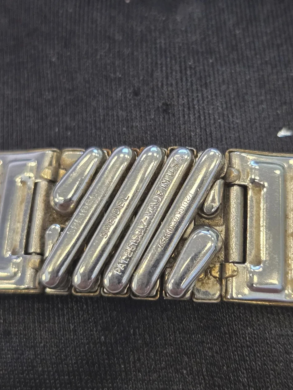 Vintage Speidel Gold Tone Black Cabochon Expansion Bracelet Mod 1960s