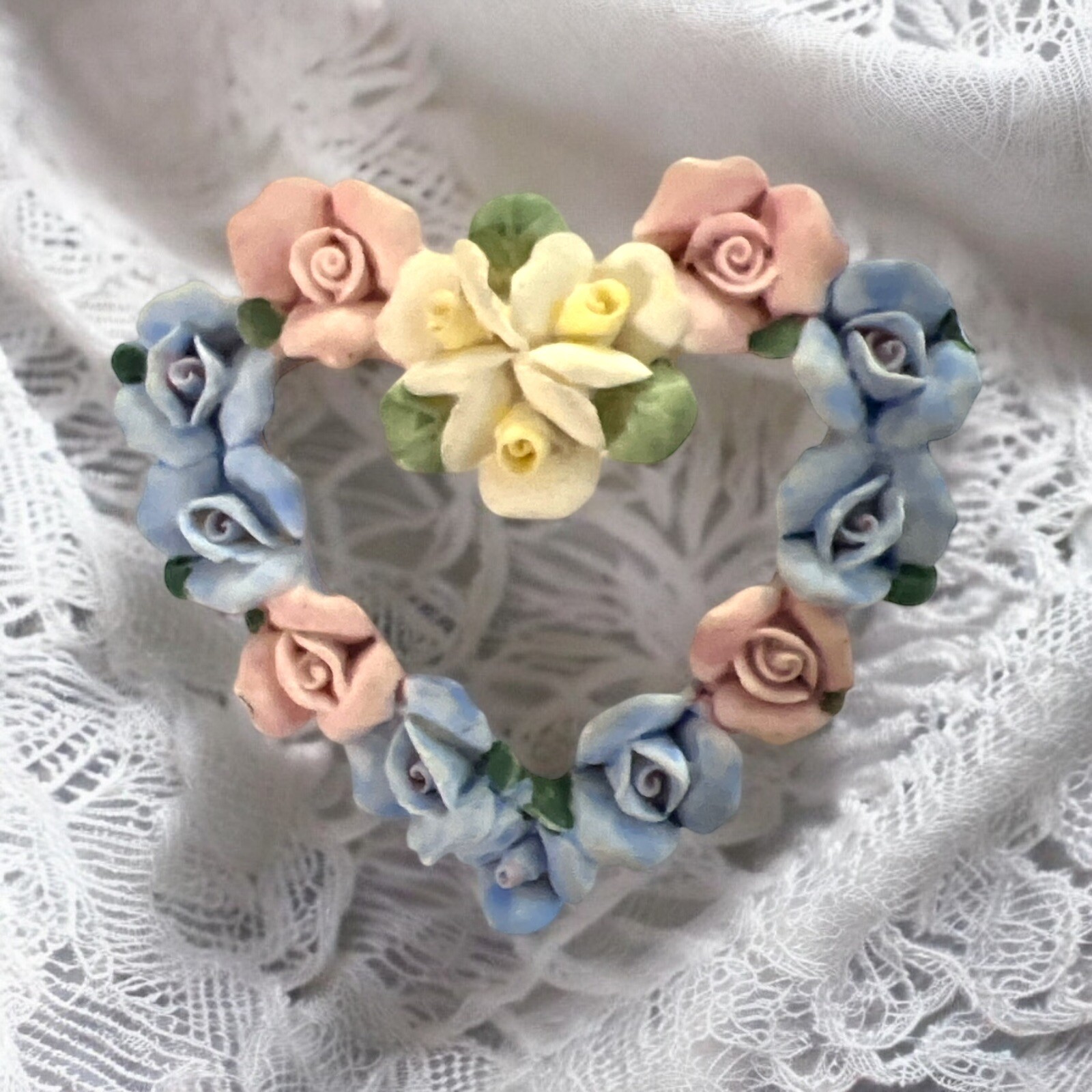 Vintage Avon HEARTS and ROSES Yellow Pink Blue Floral Flowers Brooch Pin