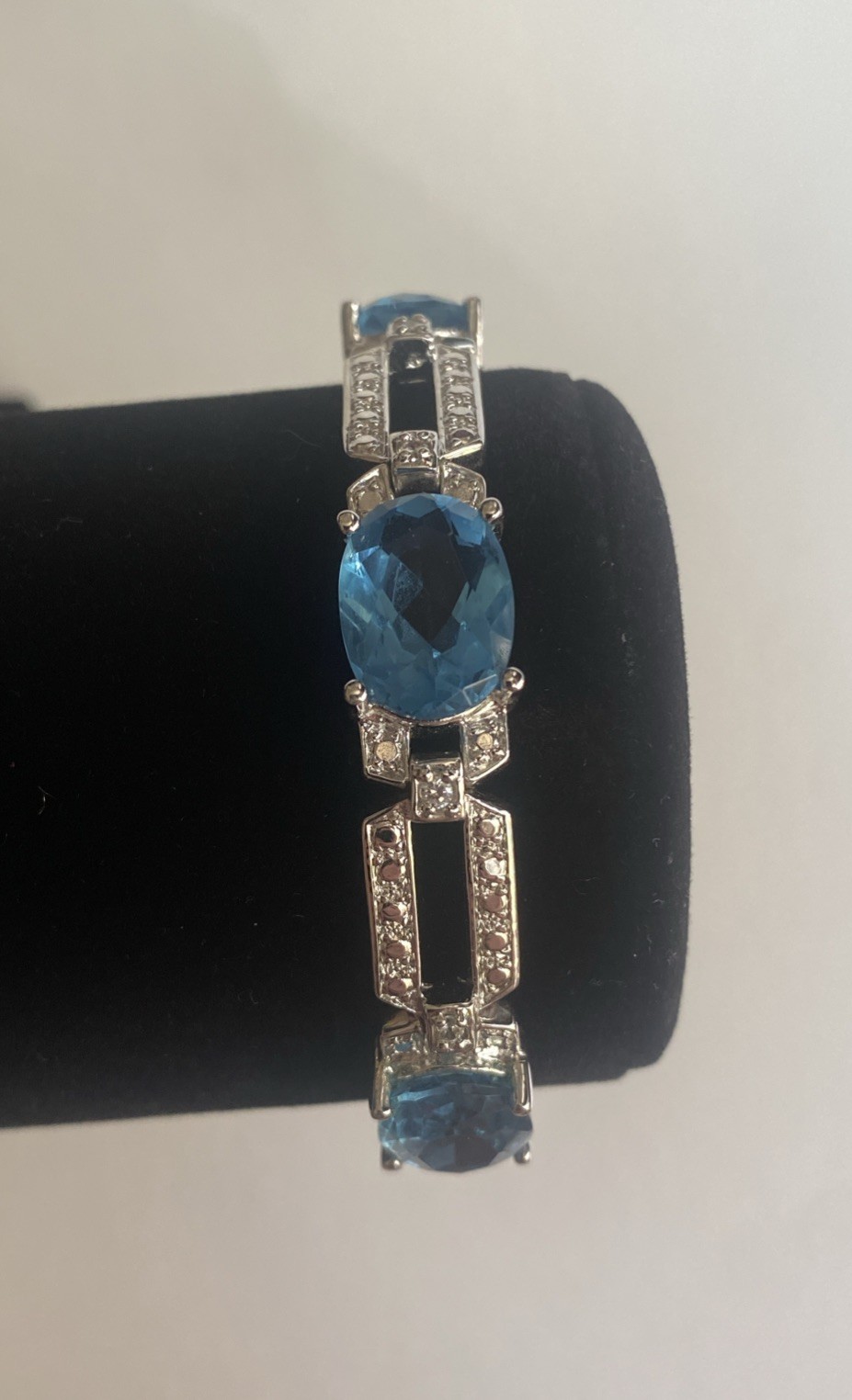 Camrose & Kross Jacqueline Kennedy Blue Topaz Silver Chain Link Bracelet JBK