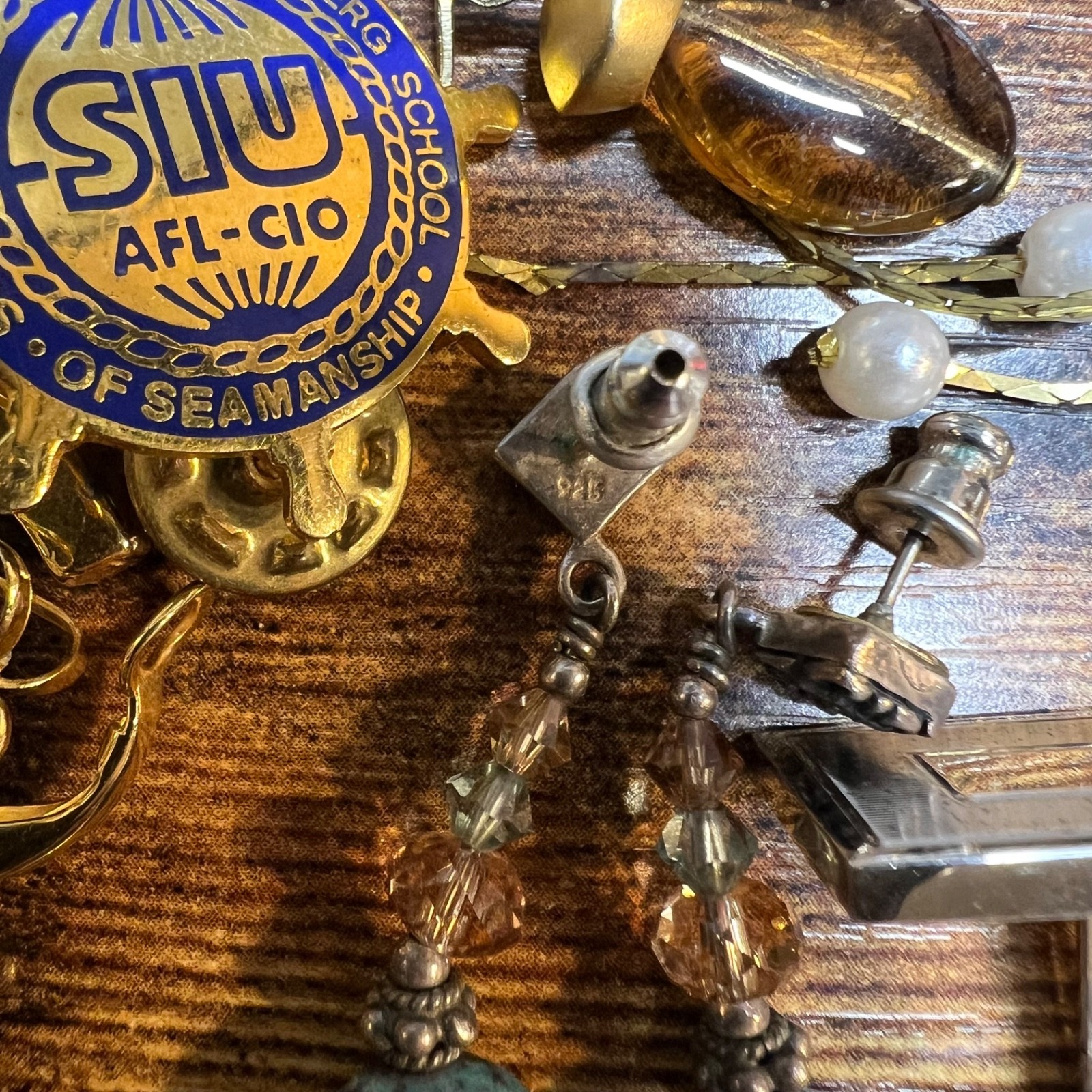 Vintage Estate Junk Drawer Lot: Jewelry, Pins, Coin, Collectibles, Tangled