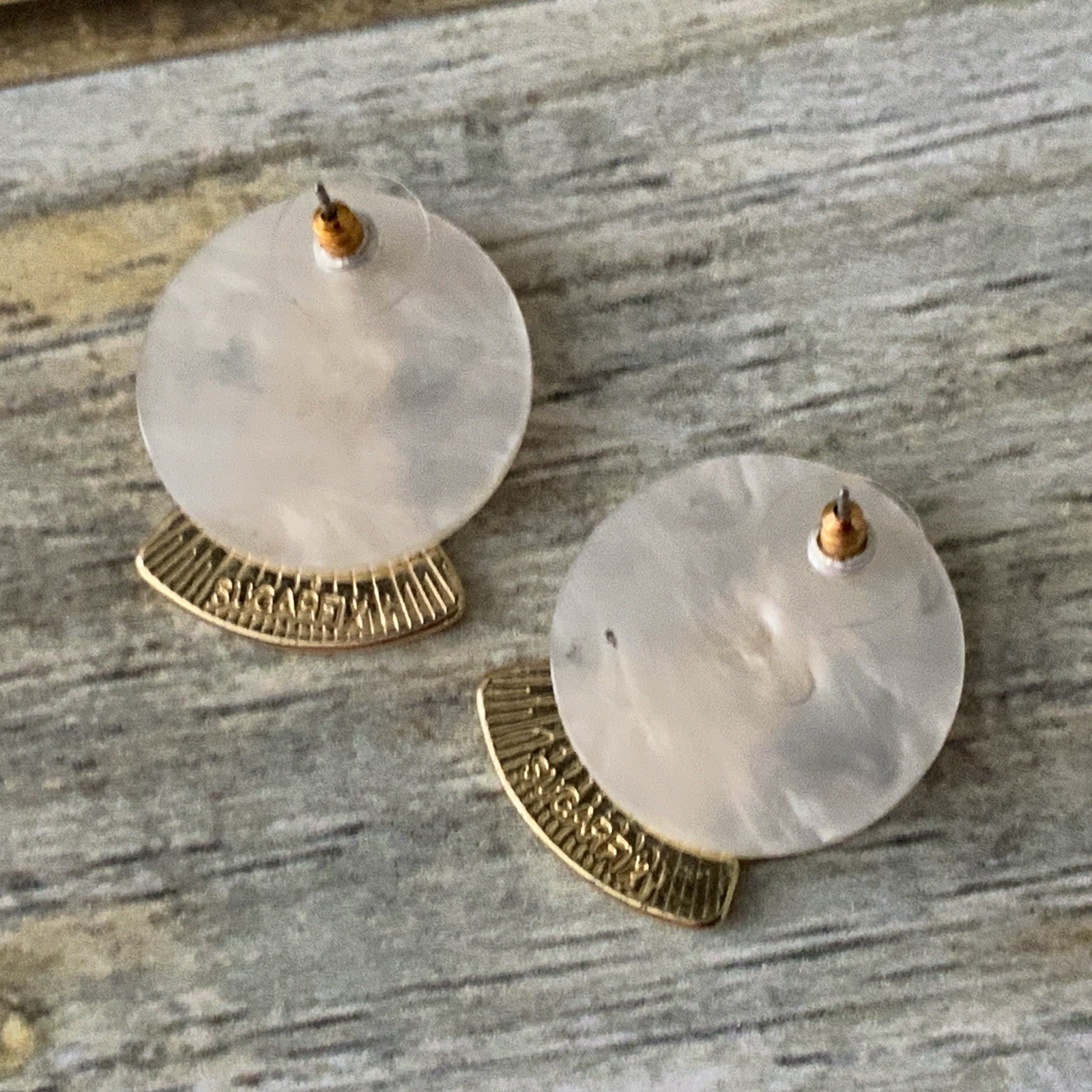 Pierced Sugarfix Gold Tone Plastic And Enamel Snow Man Snow Globe Earrings