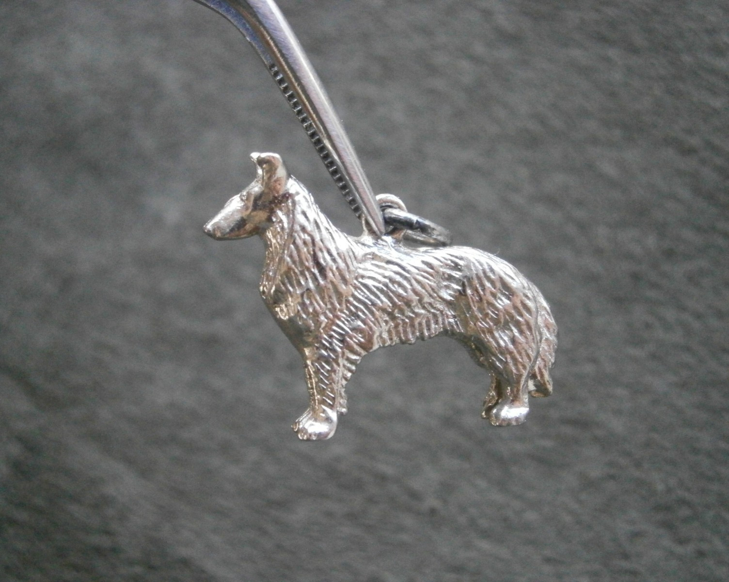 Rough Collie Lassie Dog Vintage Solid Shiny Sterling Silver Bracelet Charm 5.4g