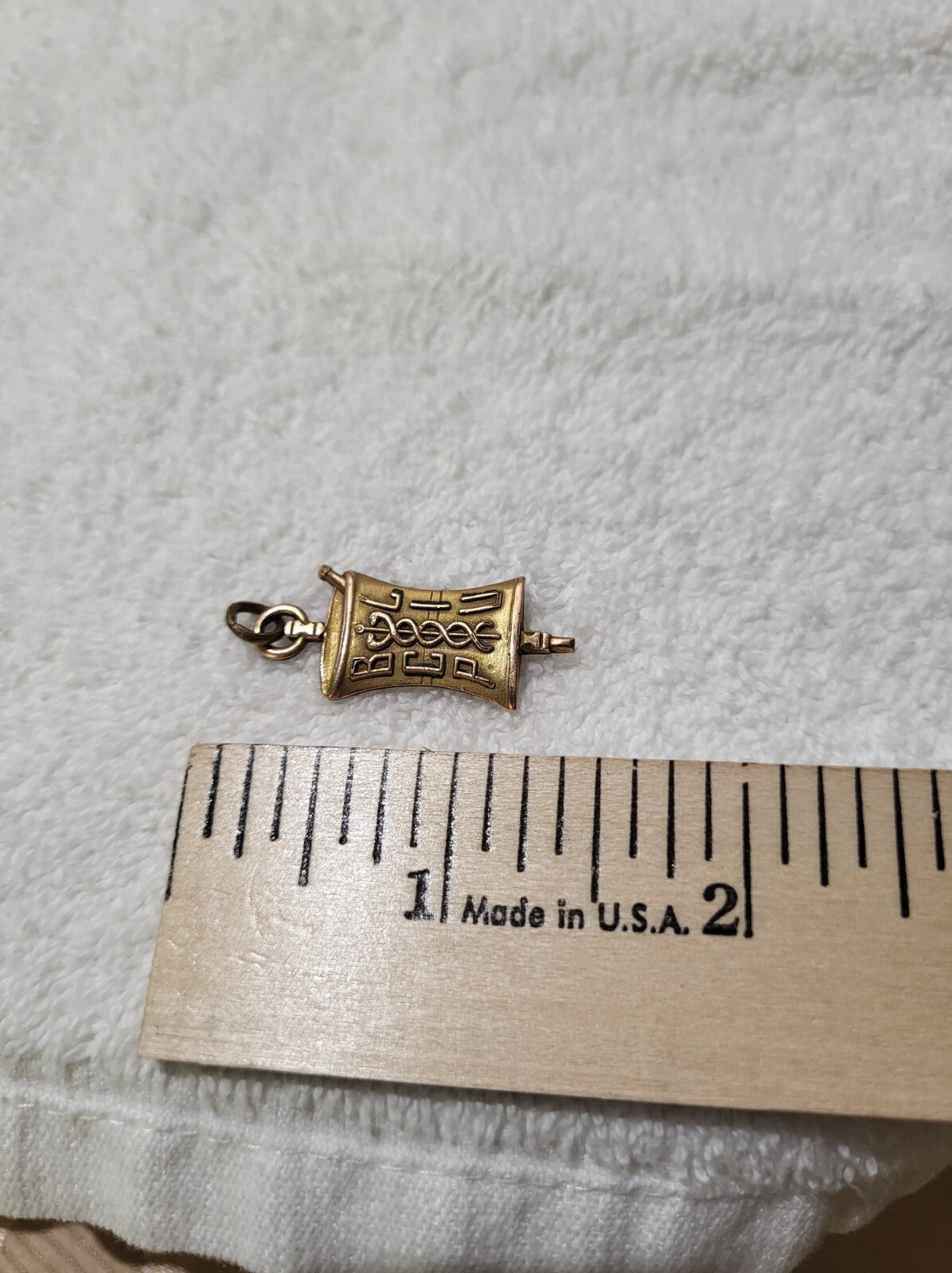 1/20 10k Gold Filled S.F. 42 Pendant BCP LIU 1 1/4″