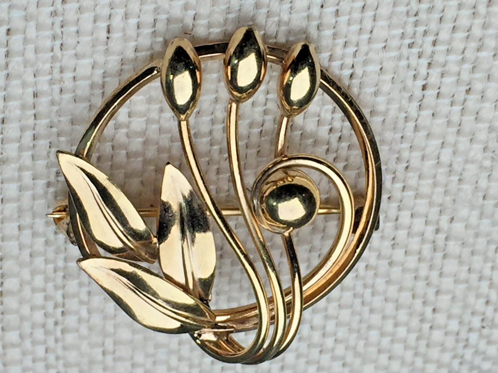 Lovely Vintage BB Binder Brothers 1/20 12K Gold Filled Flower Pin Brooch, 1 1/4″