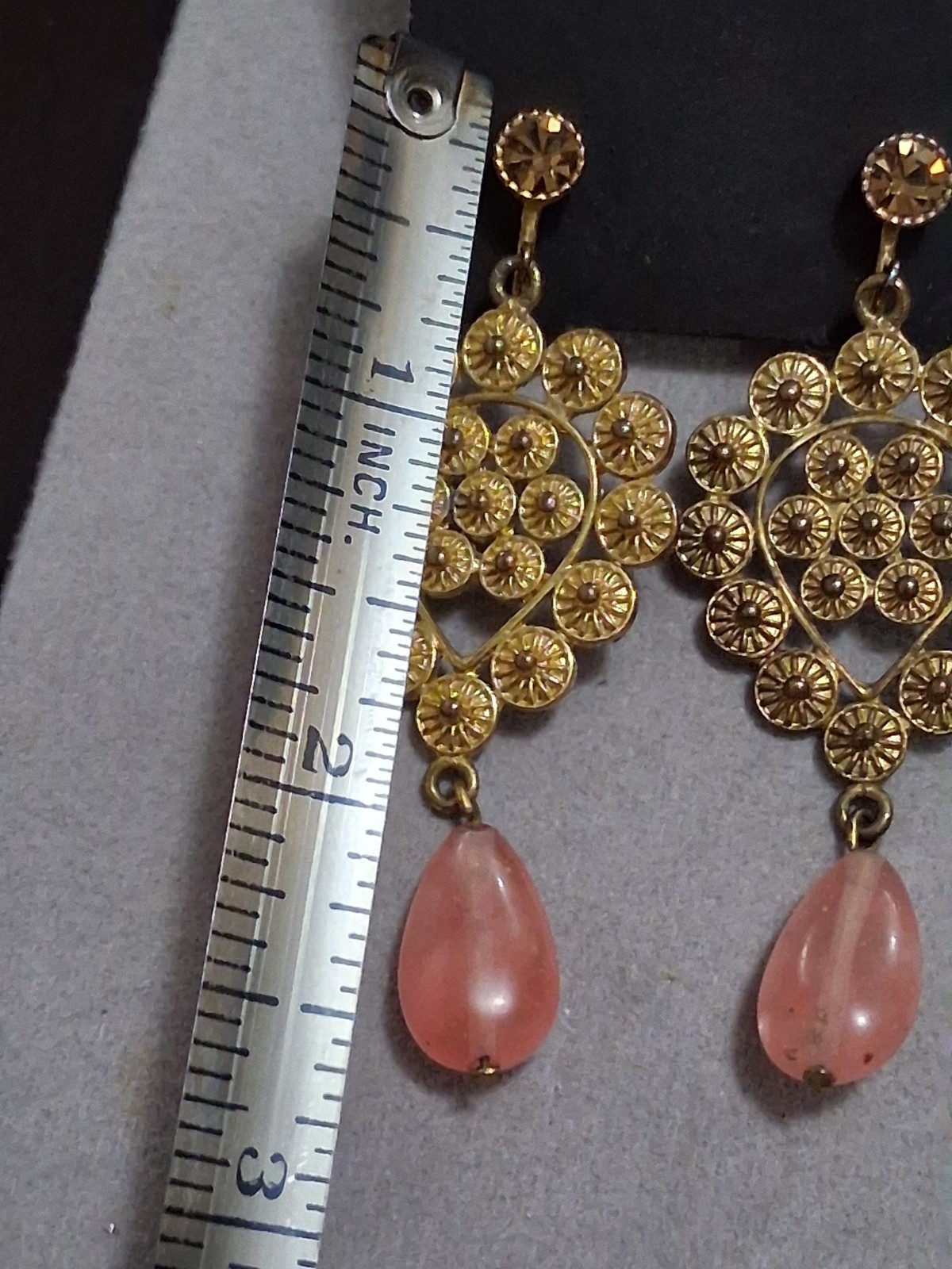 Vintage pink glass dangle drop stone ornate goldtone adjustable clip-on earrings