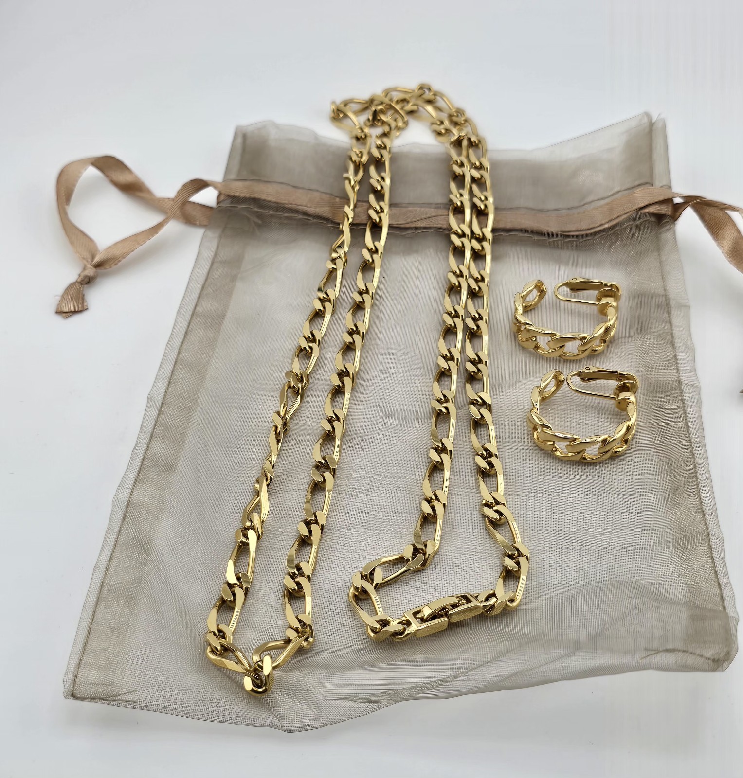 MONET 36″ LENGTH FIGARO CURB LINK NECKLACE☆ 1″ CLIP-ON EARRINGS☆GOLD-PLATED☆EC☆