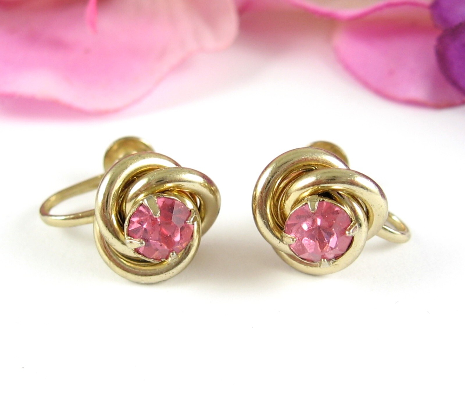 CORO Pink Rhinestone Vintage Screw Back EARRINGS Love Knot Goldtone 1/2″