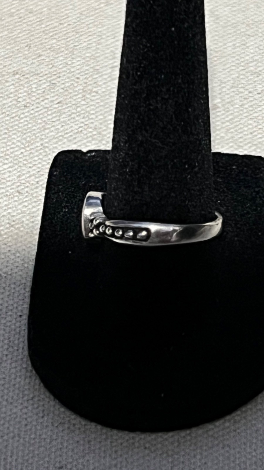 Vintage 925 Sterling Silver Cushion-cut Bezel-held Red Stone Ring, Size 8.5