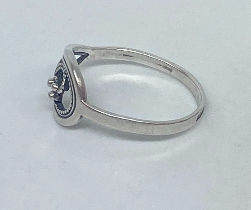 Vintage rings made of 925 silver, Size 7.5 . Weight 1.53 g.Jewelry from Ukraine