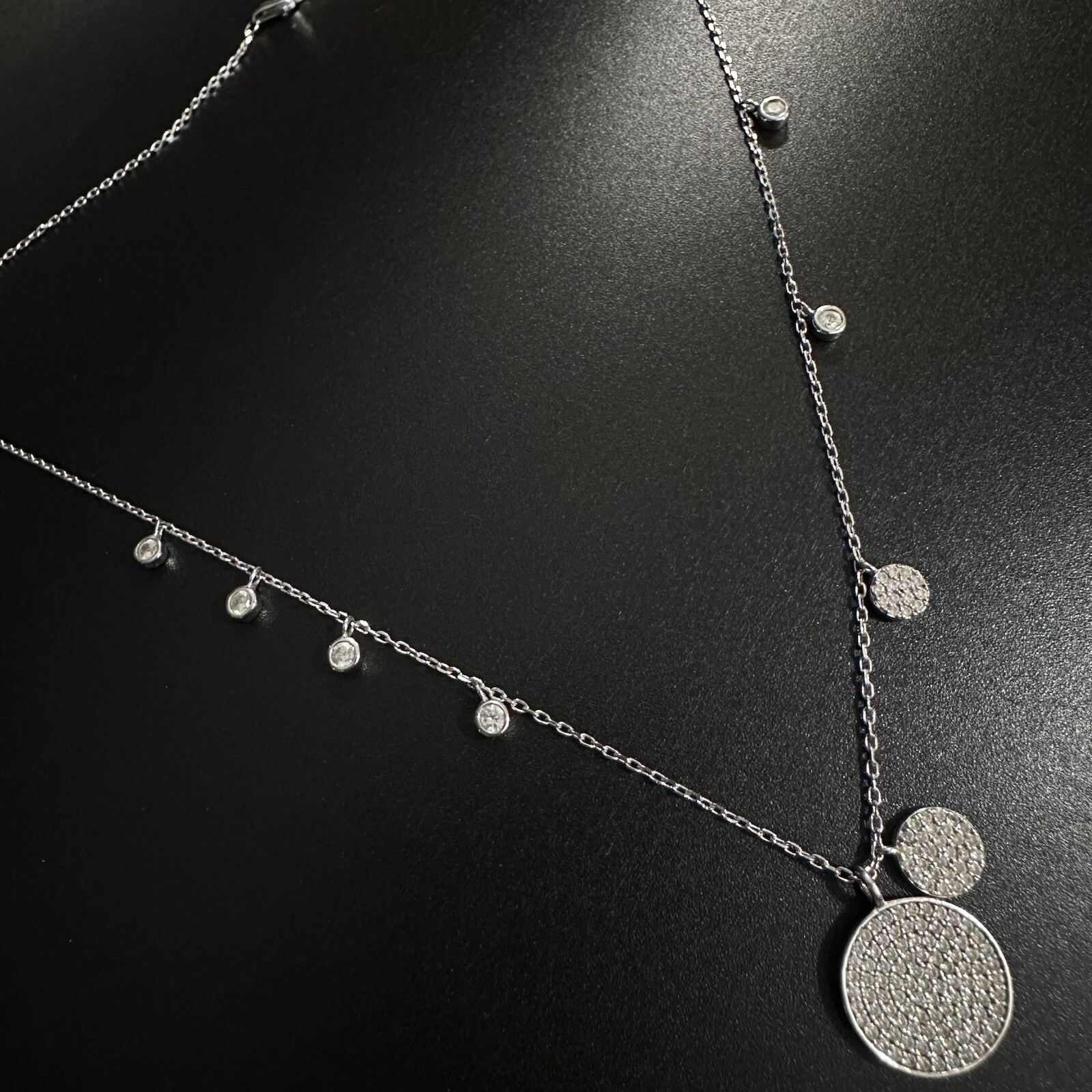 ESTATE STERLING SILVER & WHITE STONE COCKTAIL CIRCLE STATION NECKLACE 16”-18”