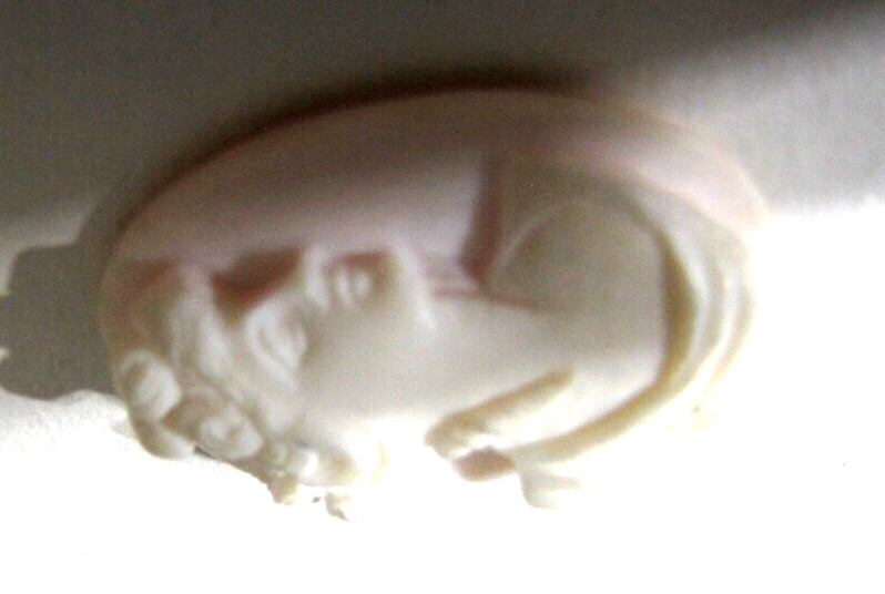 High Relief Conch Shell Cameo Lady Portrait Pink Hand Carved Loose 26mm