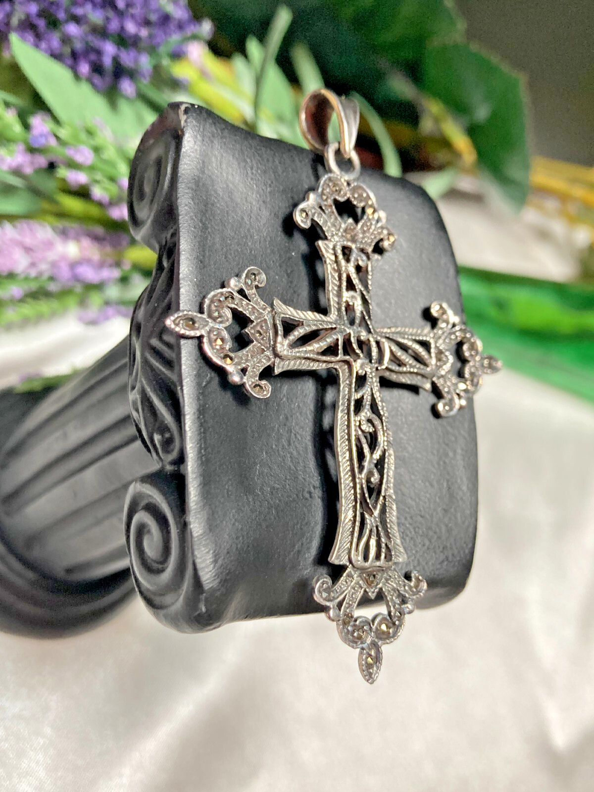 Vintage Filigree Fine 925 Sterling Silver Marcasite Pendant Religious Cross