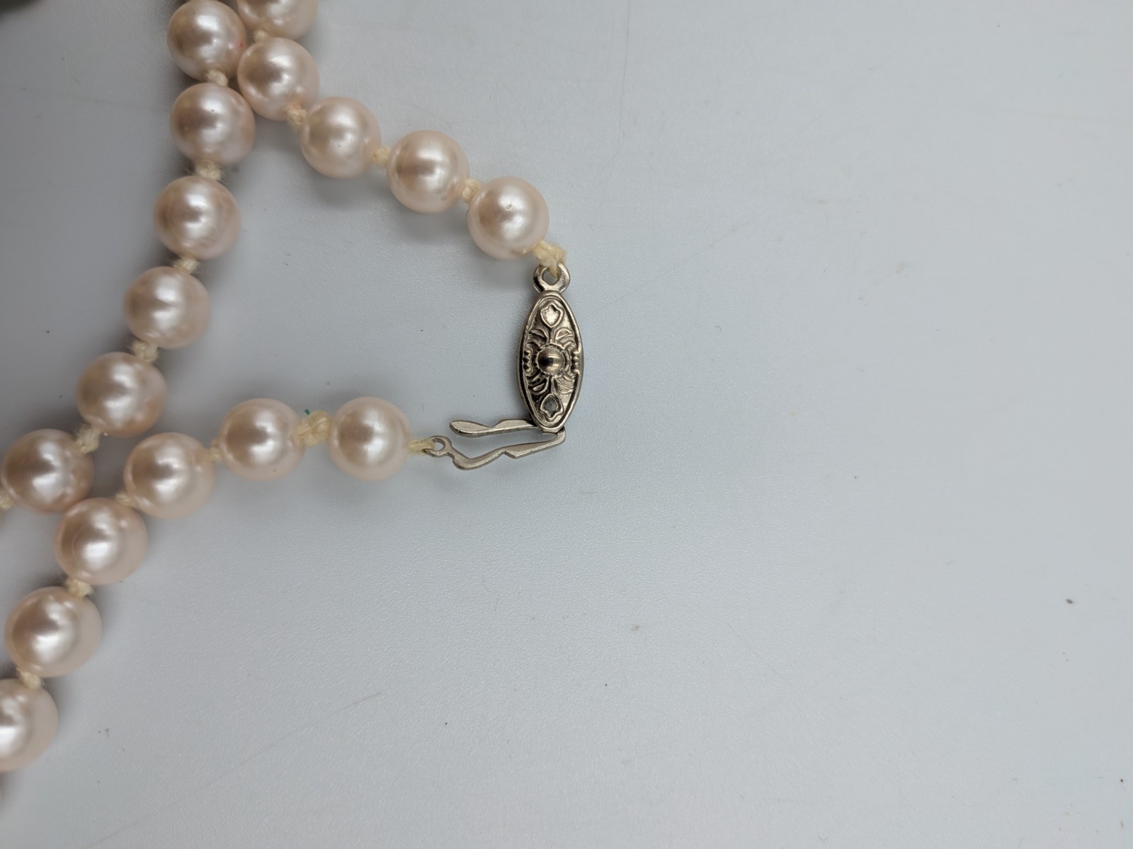 Vintage Faux Pearl Necklace Knotted with silver tone fish- hook clasp unbranded