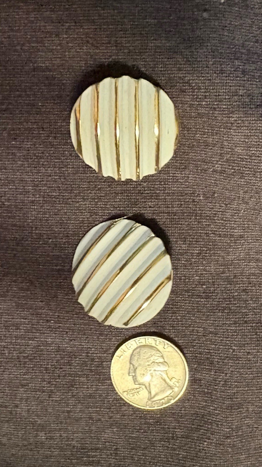 Vintage White Enamel & Gold-Tone Button Earrings from the 1950s to the 1980s