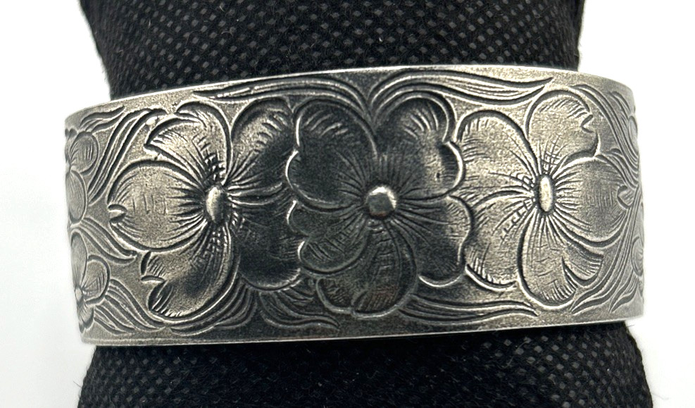 Vintage Salisbury Pewter Larkspur Cuff – July Birth Flower Bracelet
