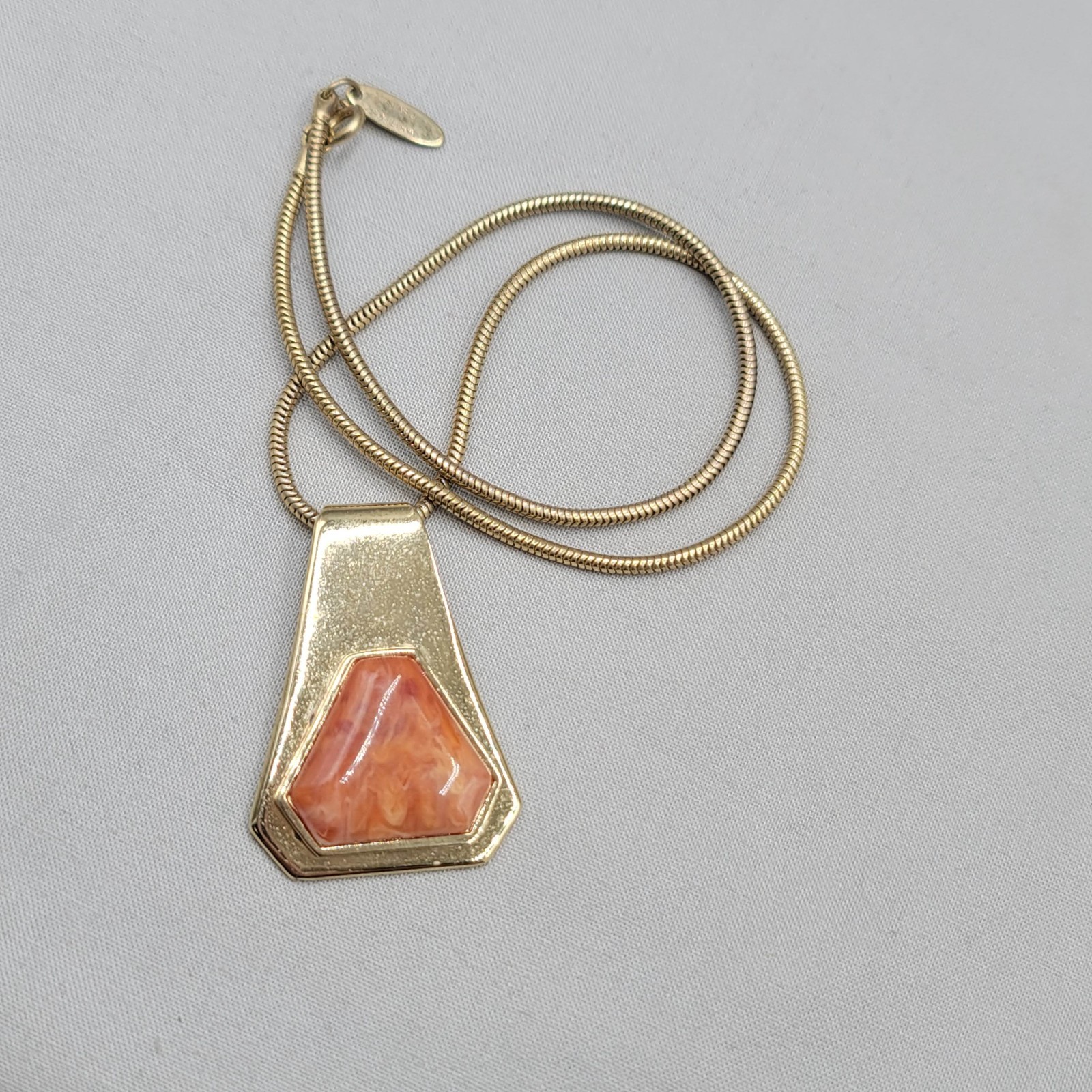 Vintage Whiting and Davis Marbles Orange Stone Pendant Necklace Gold tone 18″