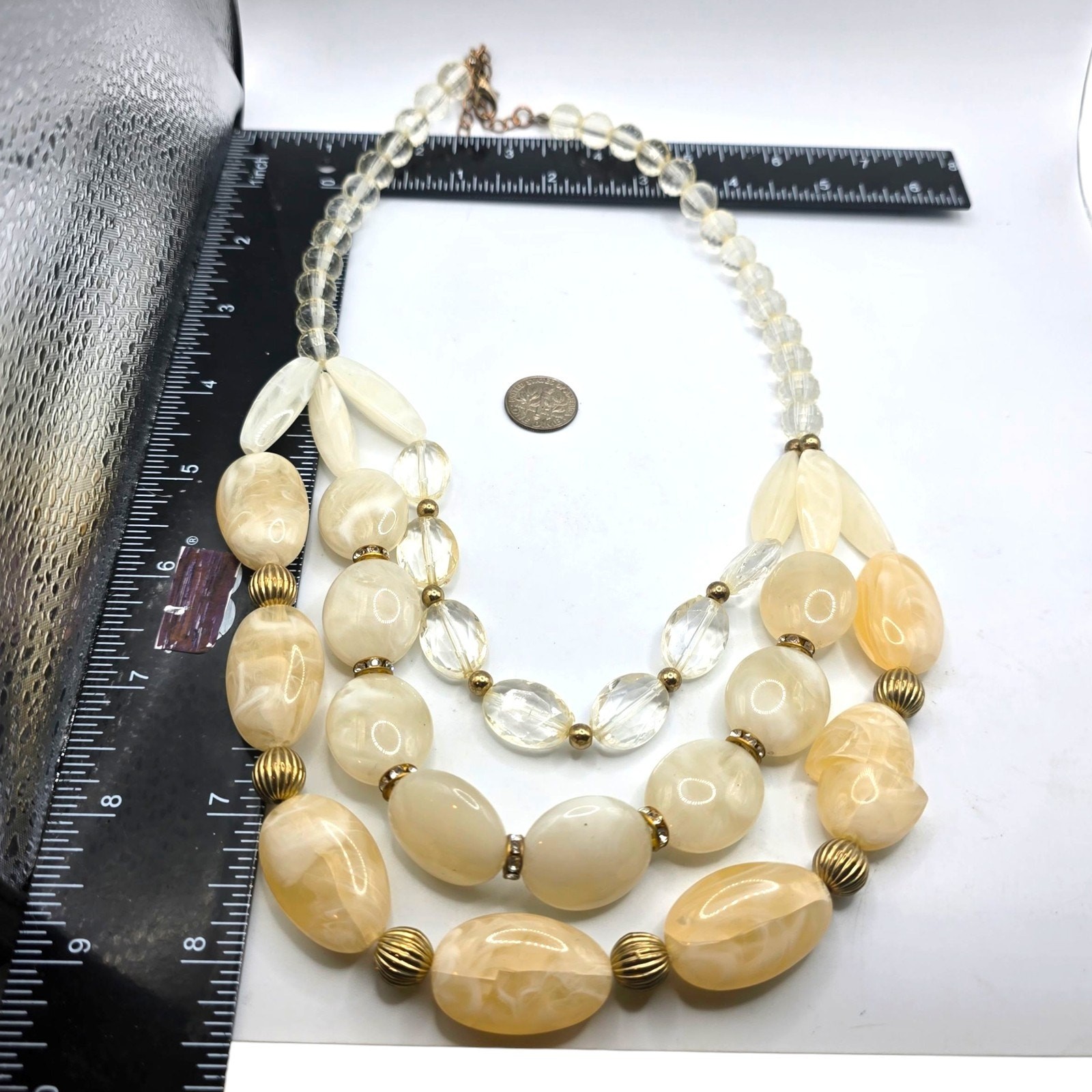 Vintage Necklace Chunky Cream Acrylic Oval Beads Silver Tone Spacers 21″ SKU2275