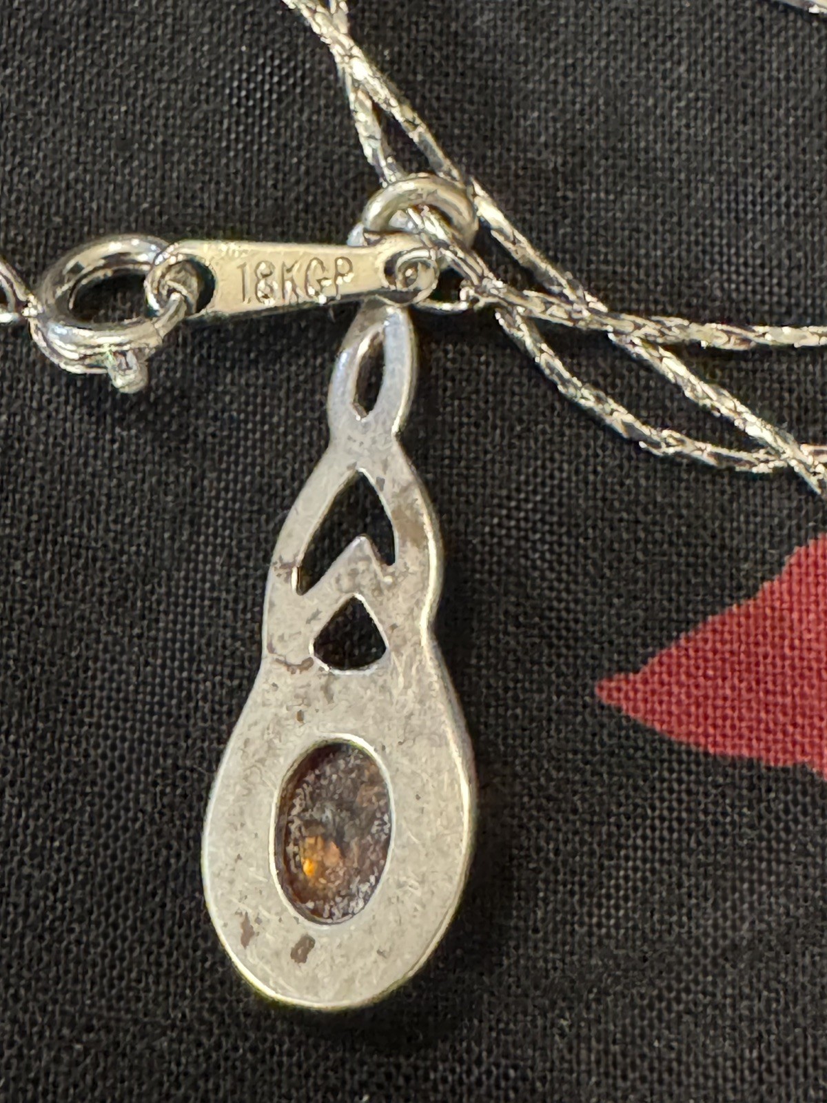 Vintage 18k WG Plated Chain-Sterling Silver Amber Cabochon Pendant Necklace-17″