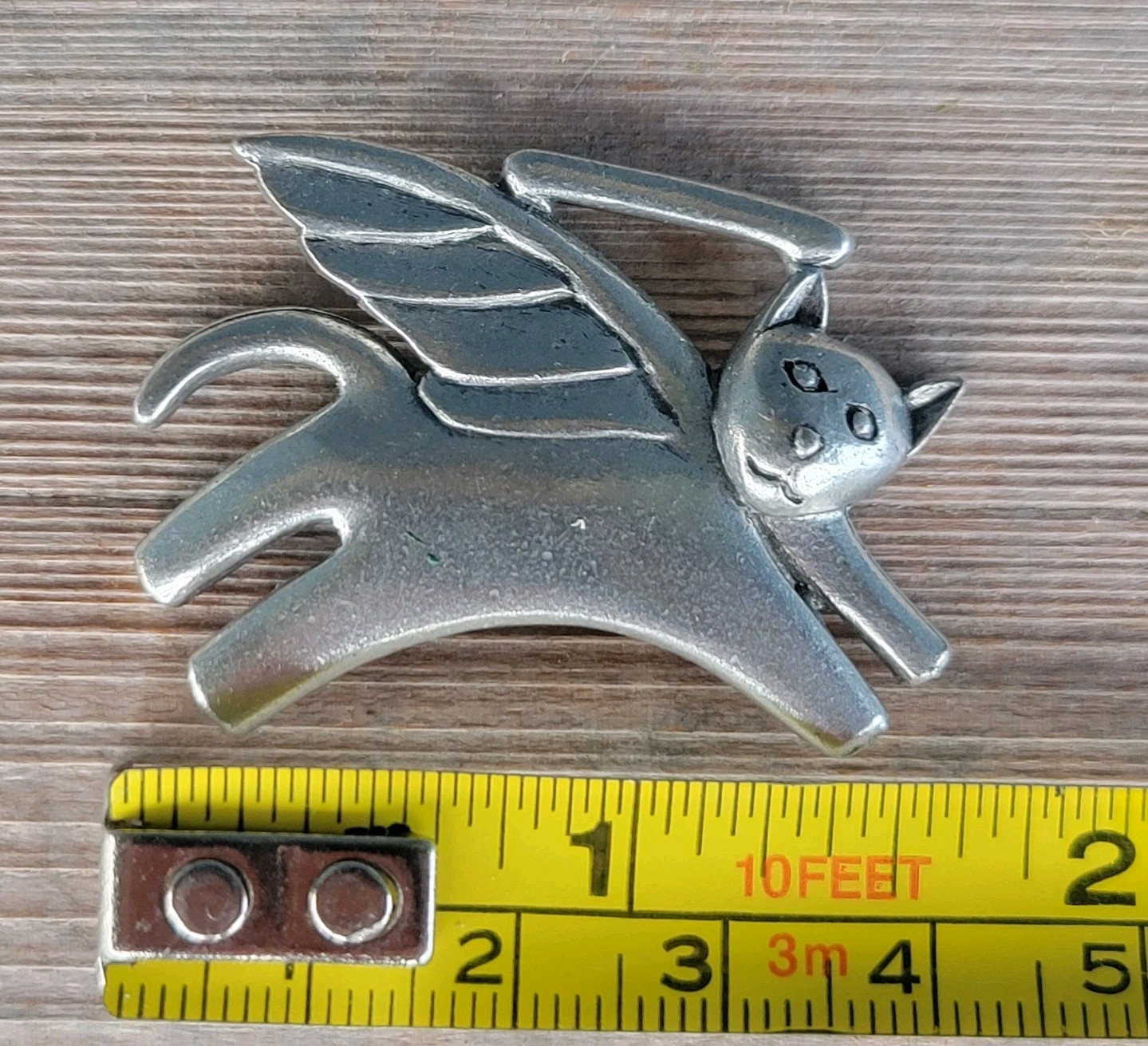 Vtg J. Clift Pewter Cat Pendant – Angel Cat Memorial Modernist Style 1.5″