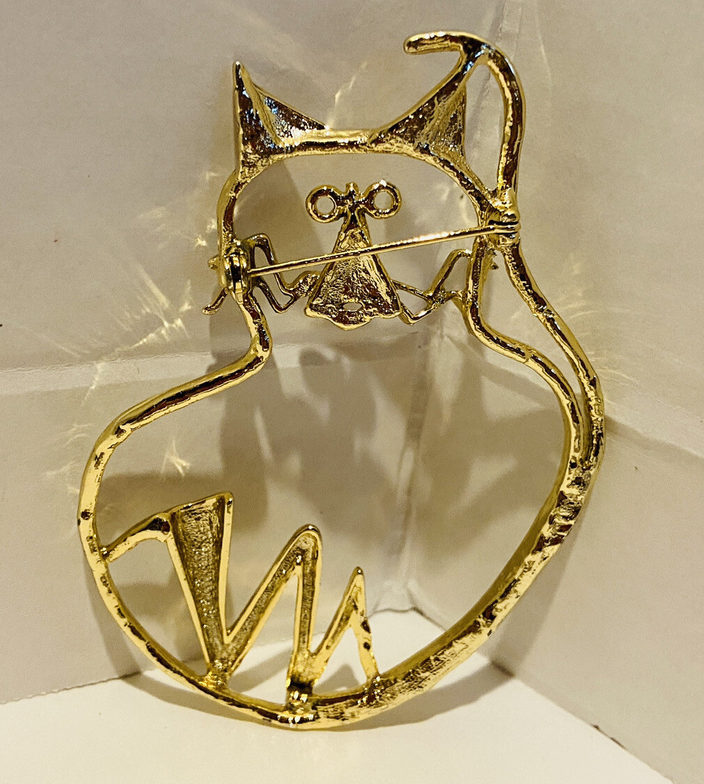 Vintage Metal Gold Plate Brooch Pin Circa Late 1980s Cat Statement Jewelry 3’x3’