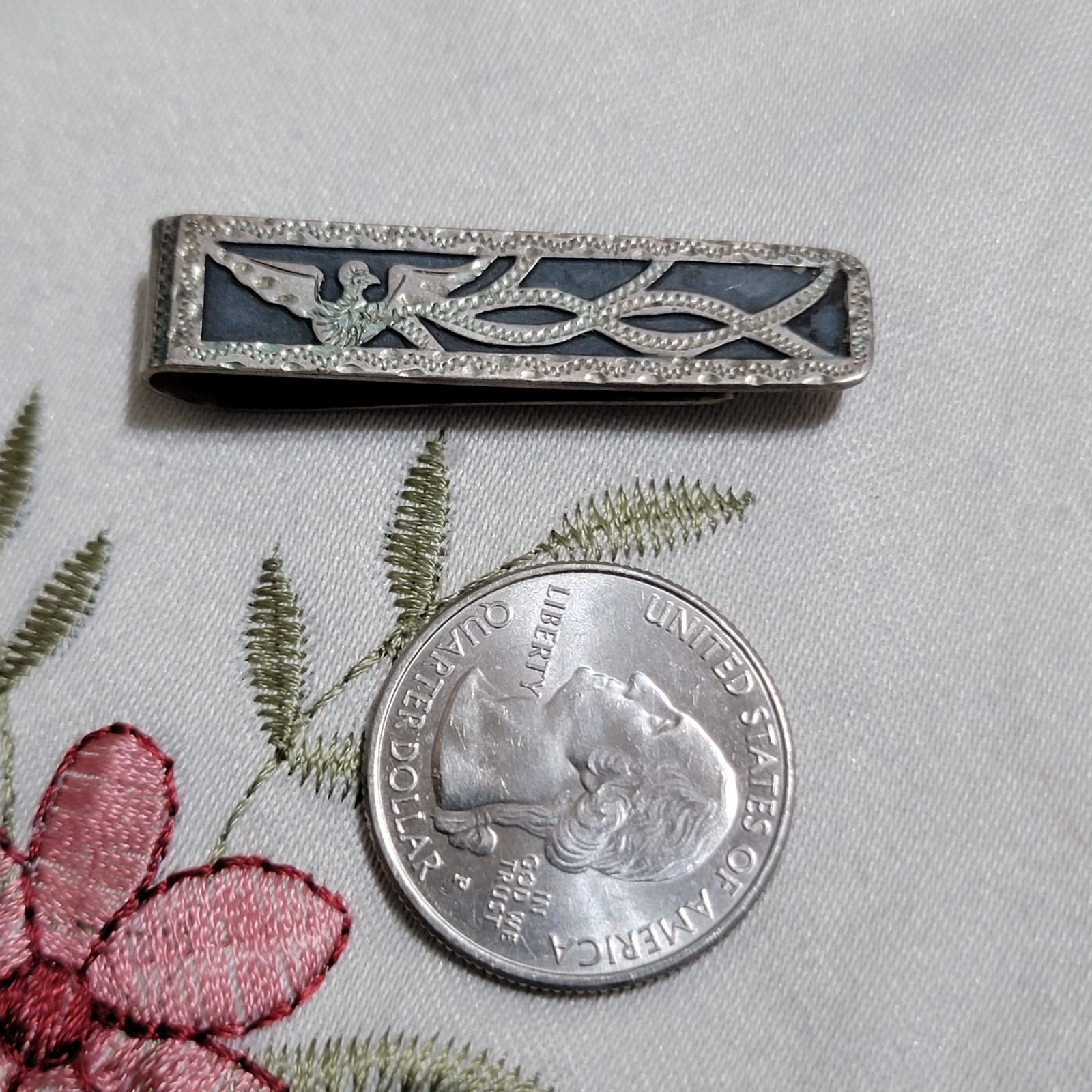 Vintage Guatemala 900 Silver Hand Etched Bird & Fish Nature Scene Tie Clip