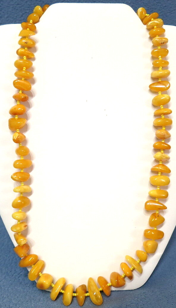 Vintage Baltic Amber Resin Beads Necklace Butterscotch Honey Amber 22″ 35 Grams