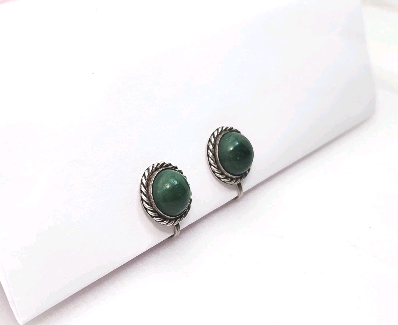Vintage Sterling Silver Dark Green Cabachon Stone Stud Earrings Screw Back 925