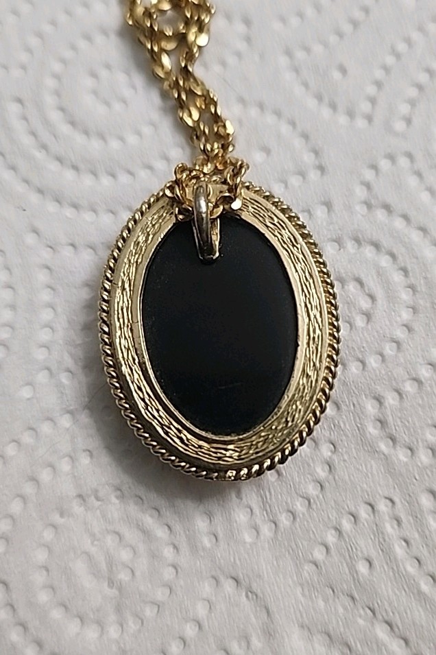 Signed LR Necklace with Millefiore Style Pendant Gold Tone With Chain