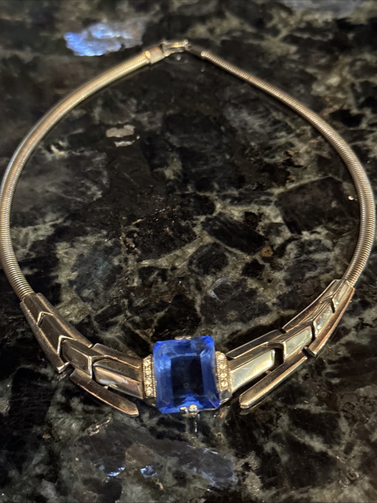 Vntg Art Deco Faceted Peking Blue Glass Open Back Choker Necklace Corocraft? EUC