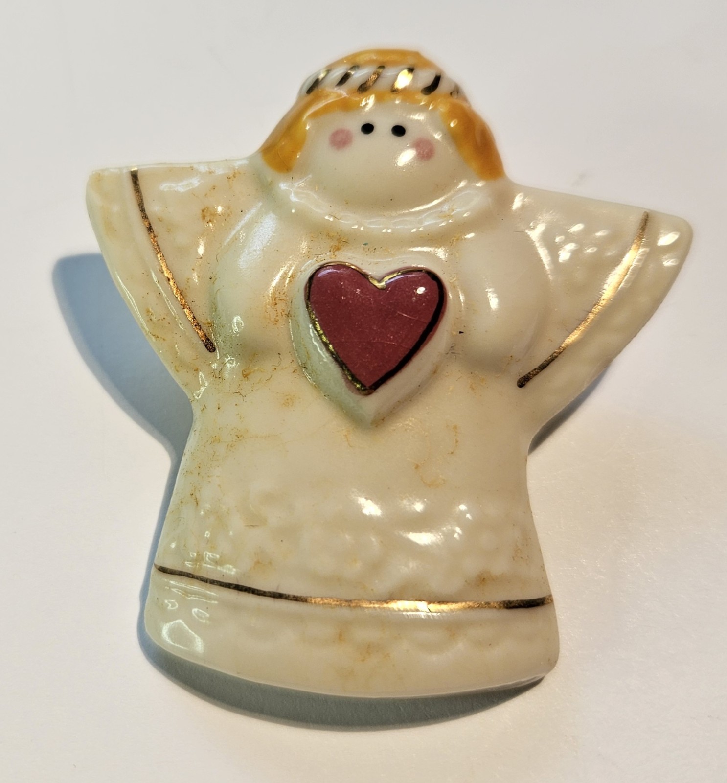 VINTAGE ANGELS OF DIFFERENT SIZES AND SHAPES (6).
