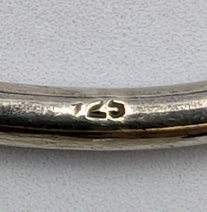 Vtg Sterling Silver Oval Multi Color Dichroic Glass Hook Bangle Bracelet – 16.6g