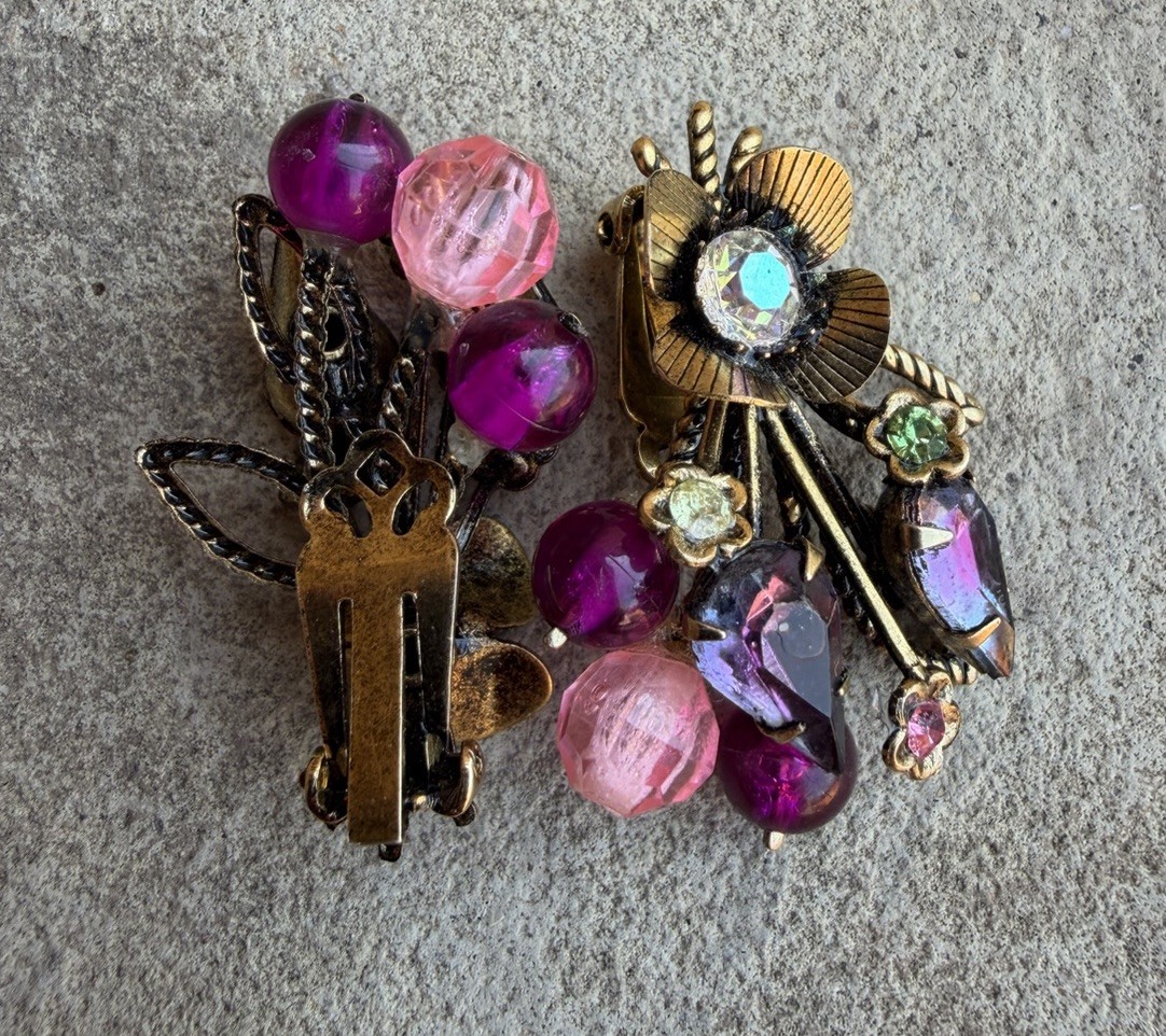 Vintage Purple Violet Blue Givre Rhinestone Pink Flower Bead Brooch Earrings Set