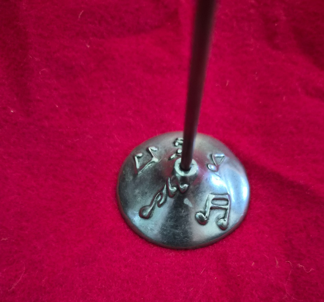 Vintage 1990 Seagull Pewter Canada Earring Stand w/ Treble Clef & Various Notes