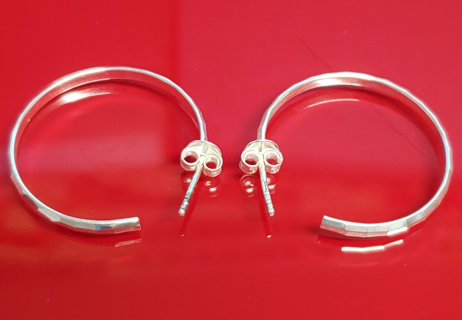 VTG FAS 925 Faceted Hoop Earrings 1.25in Sterling Silver 3g Classic Polished